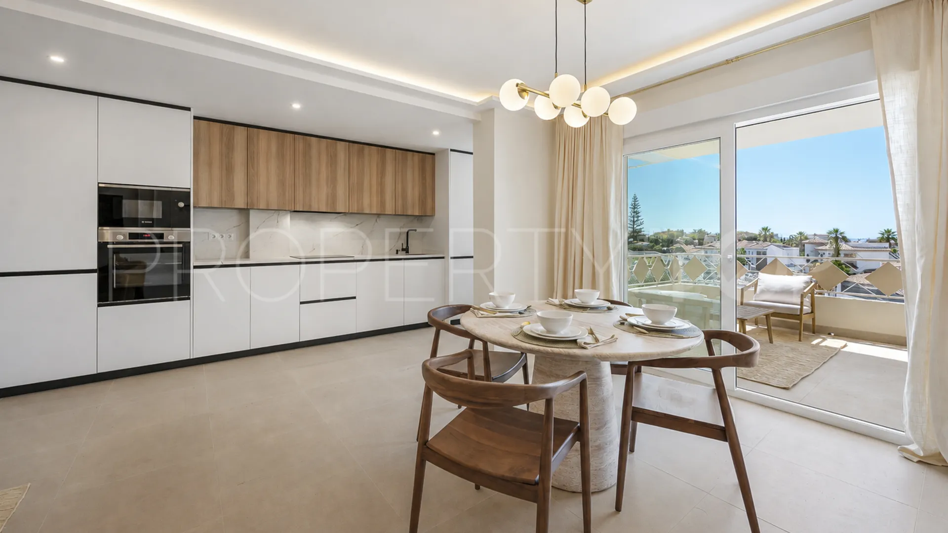 Apartment for sale in Las Chapas