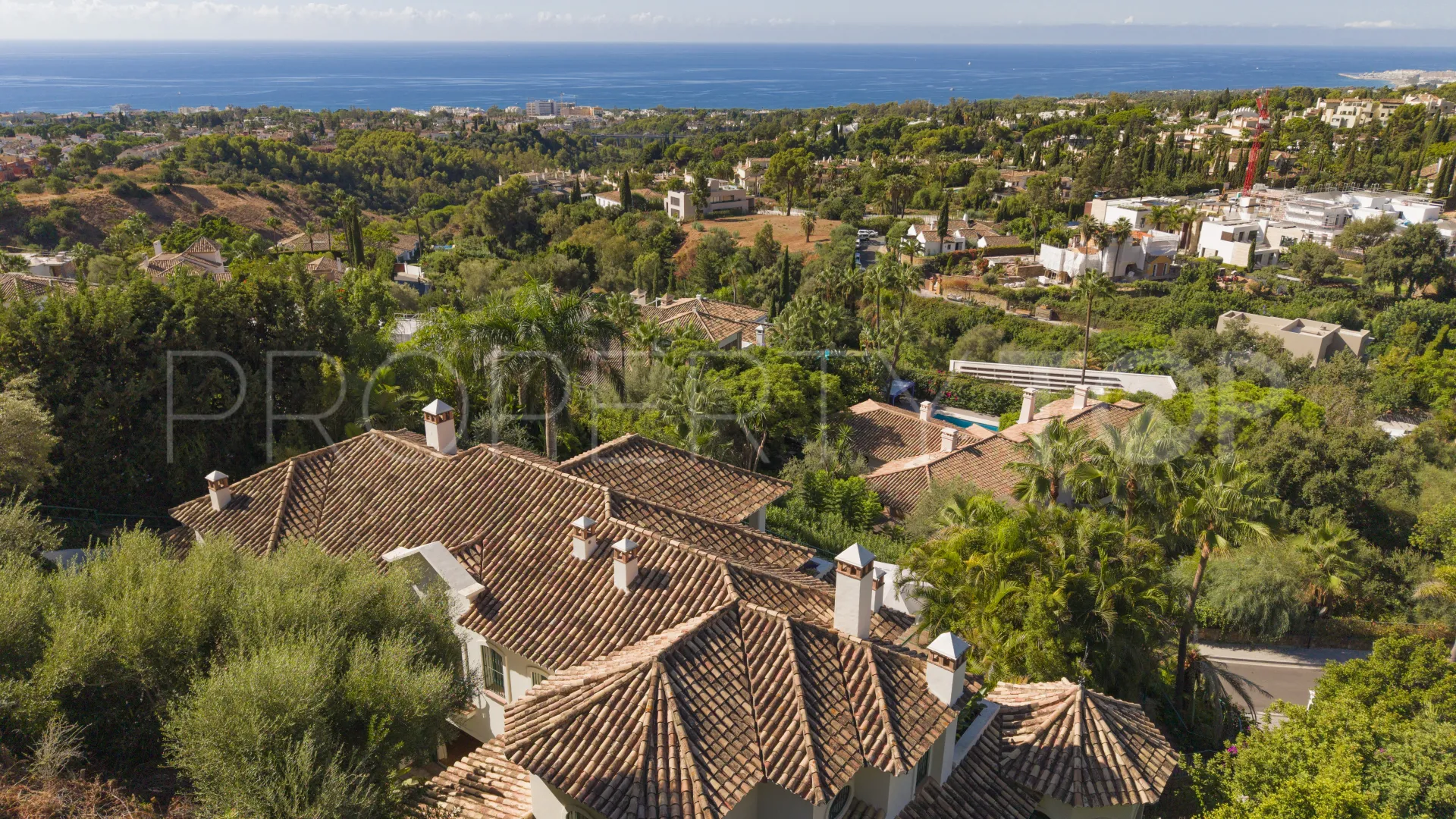 Se vende villa con 5 dormitorios en Cascada de Camojan