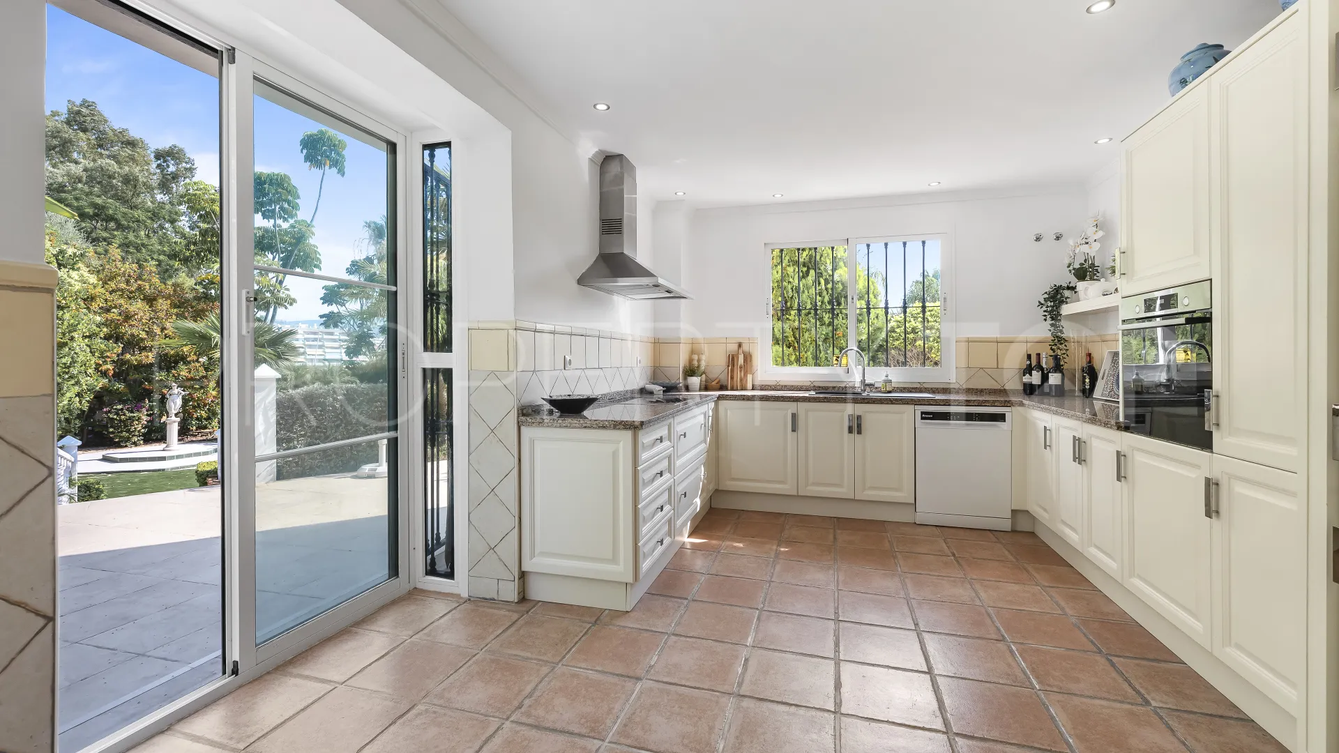 For sale Guadalmina Alta villa