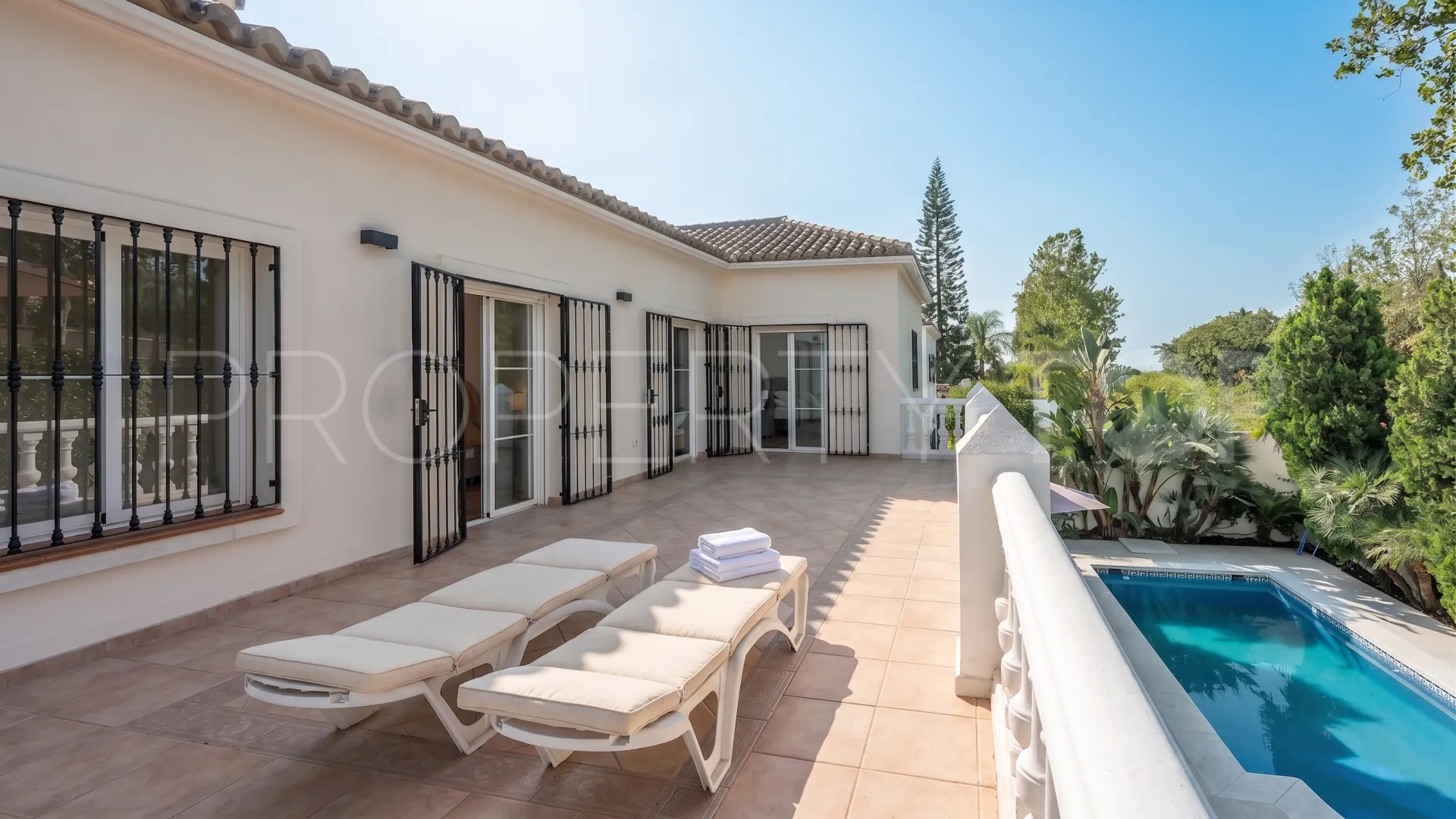 Se vende villa en Guadalmina Alta