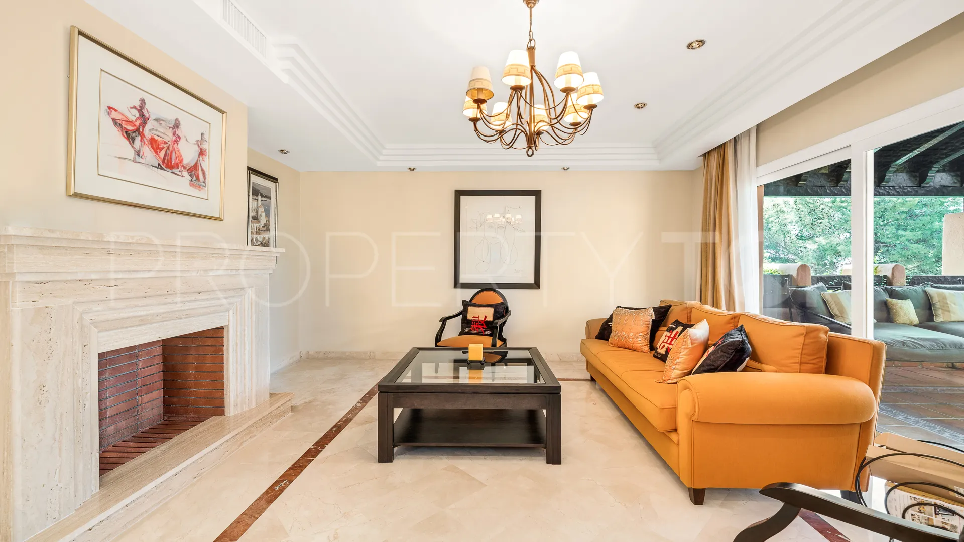 For sale penthouse in Golden Mile with 3 bedrooms