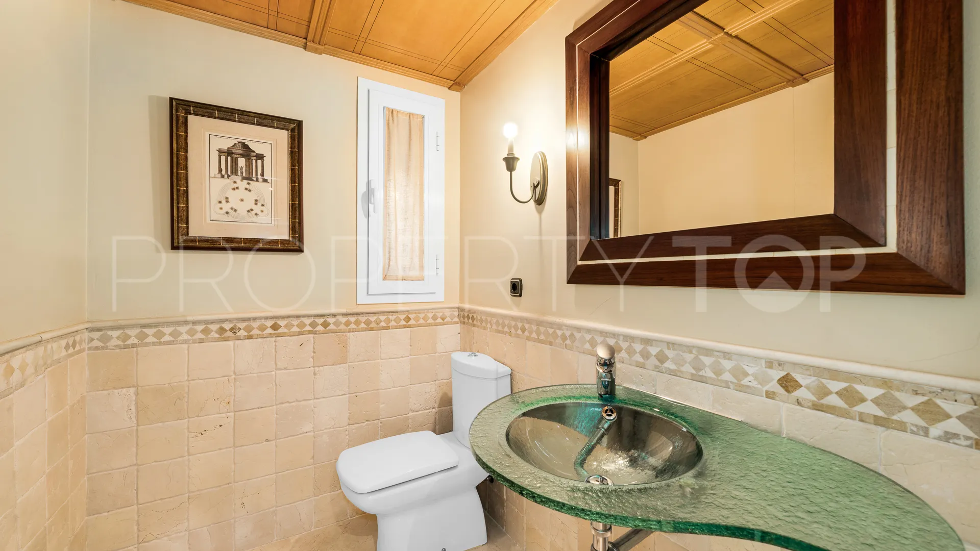 For sale penthouse in Golden Mile with 3 bedrooms