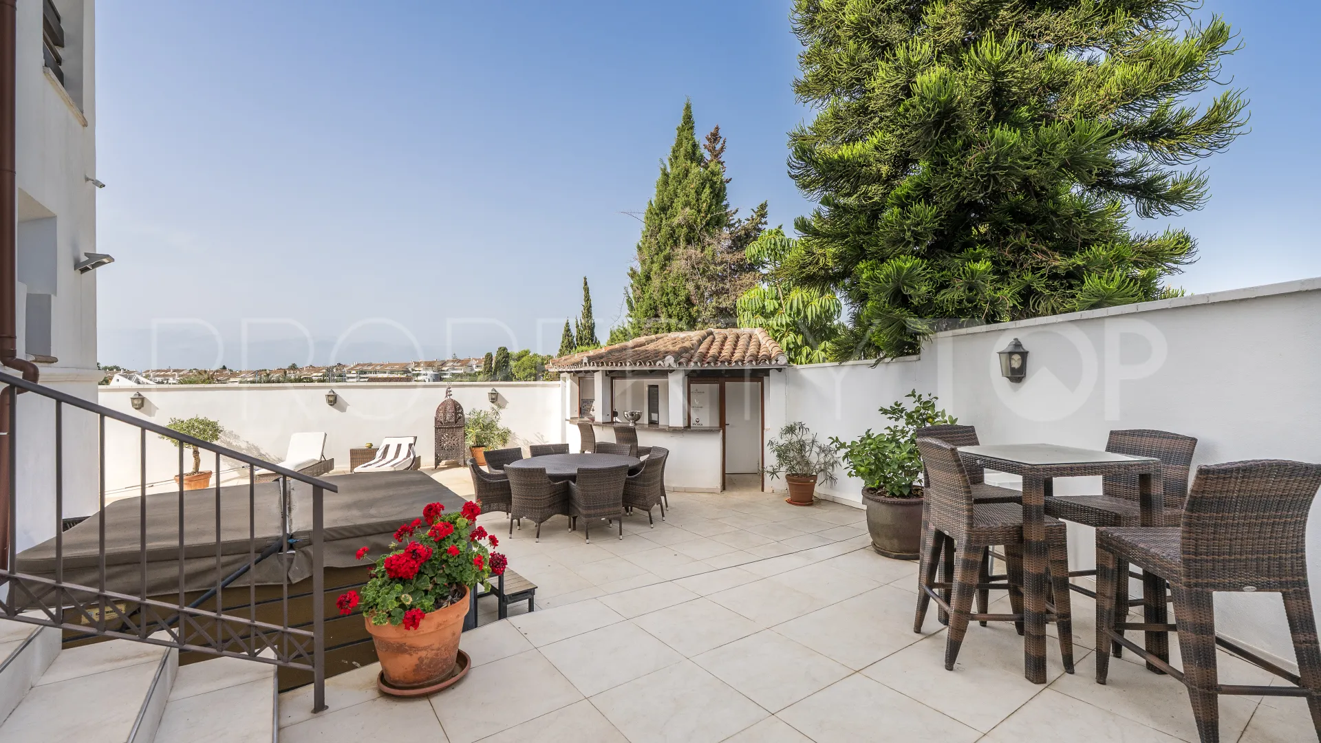 Villa for sale in San Pedro Playa with 5 bedrooms