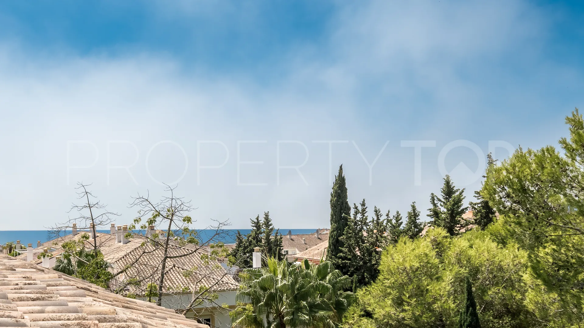 Penthouse in Marbella Golden Mile for sale