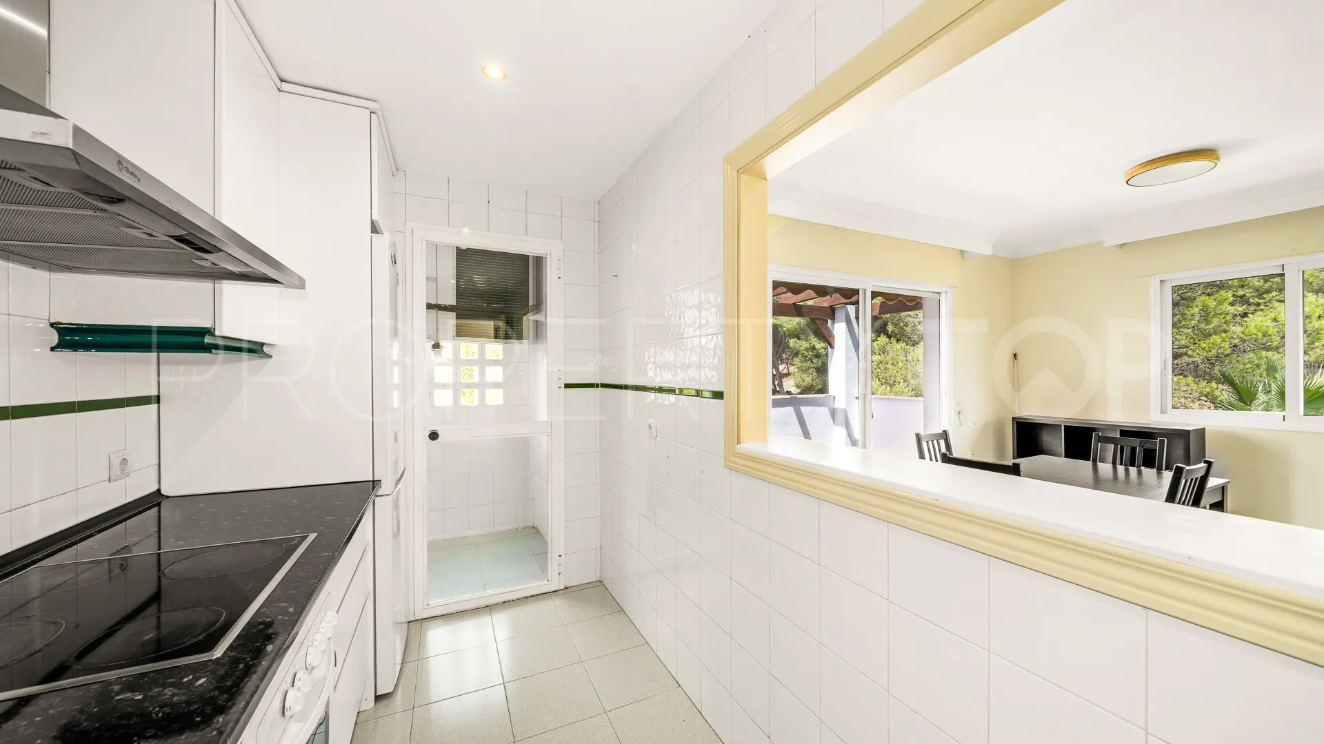Penthouse in Marbella Golden Mile for sale