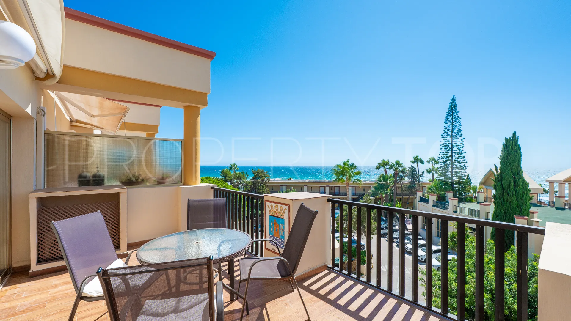 Apartamento a la venta en Elviria