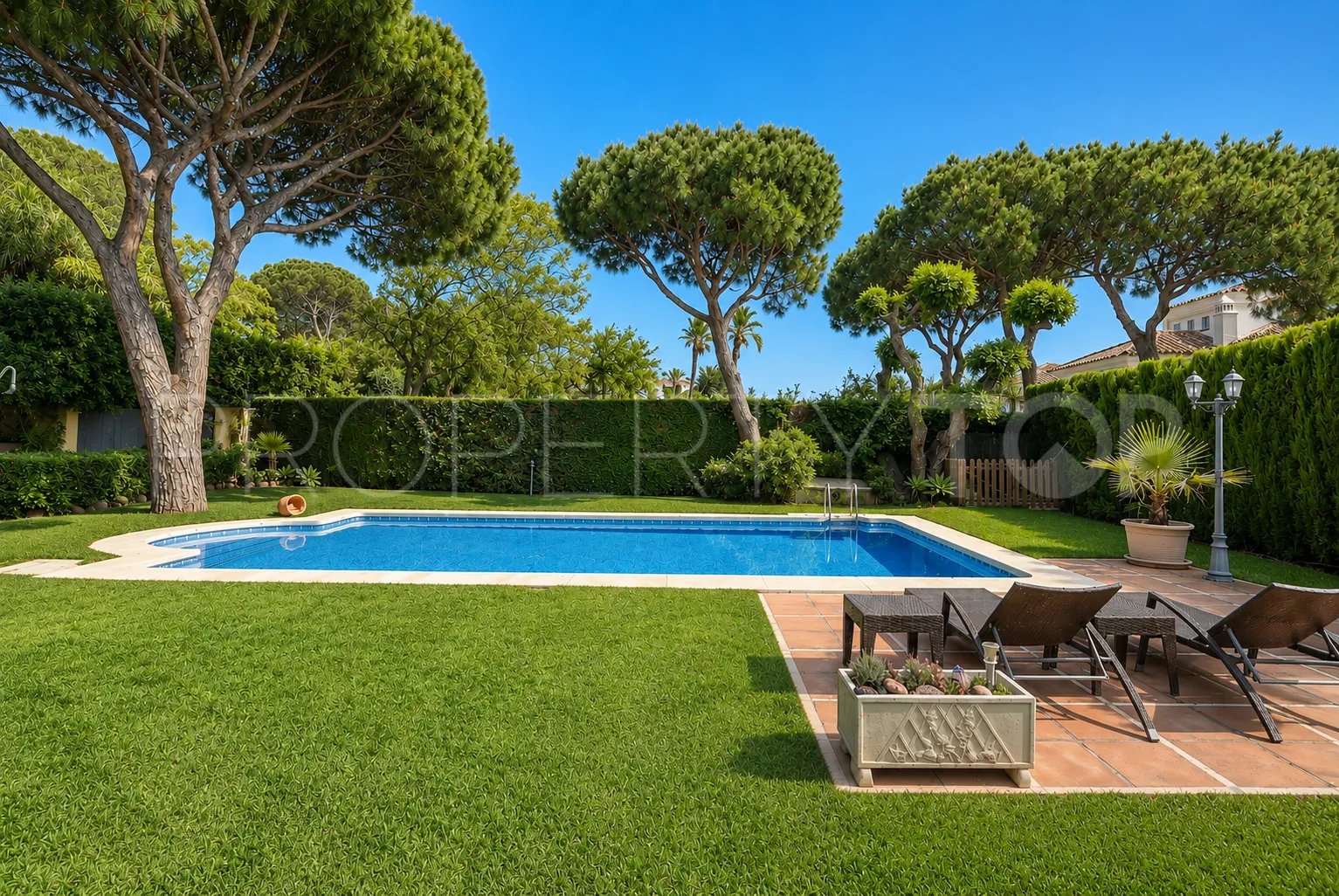 For sale Elviria villa