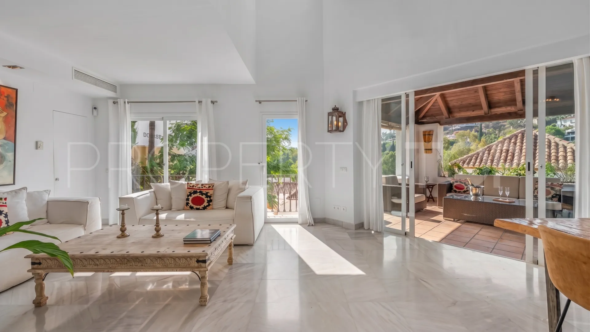 2 bedrooms La Quinta Golf town house for sale