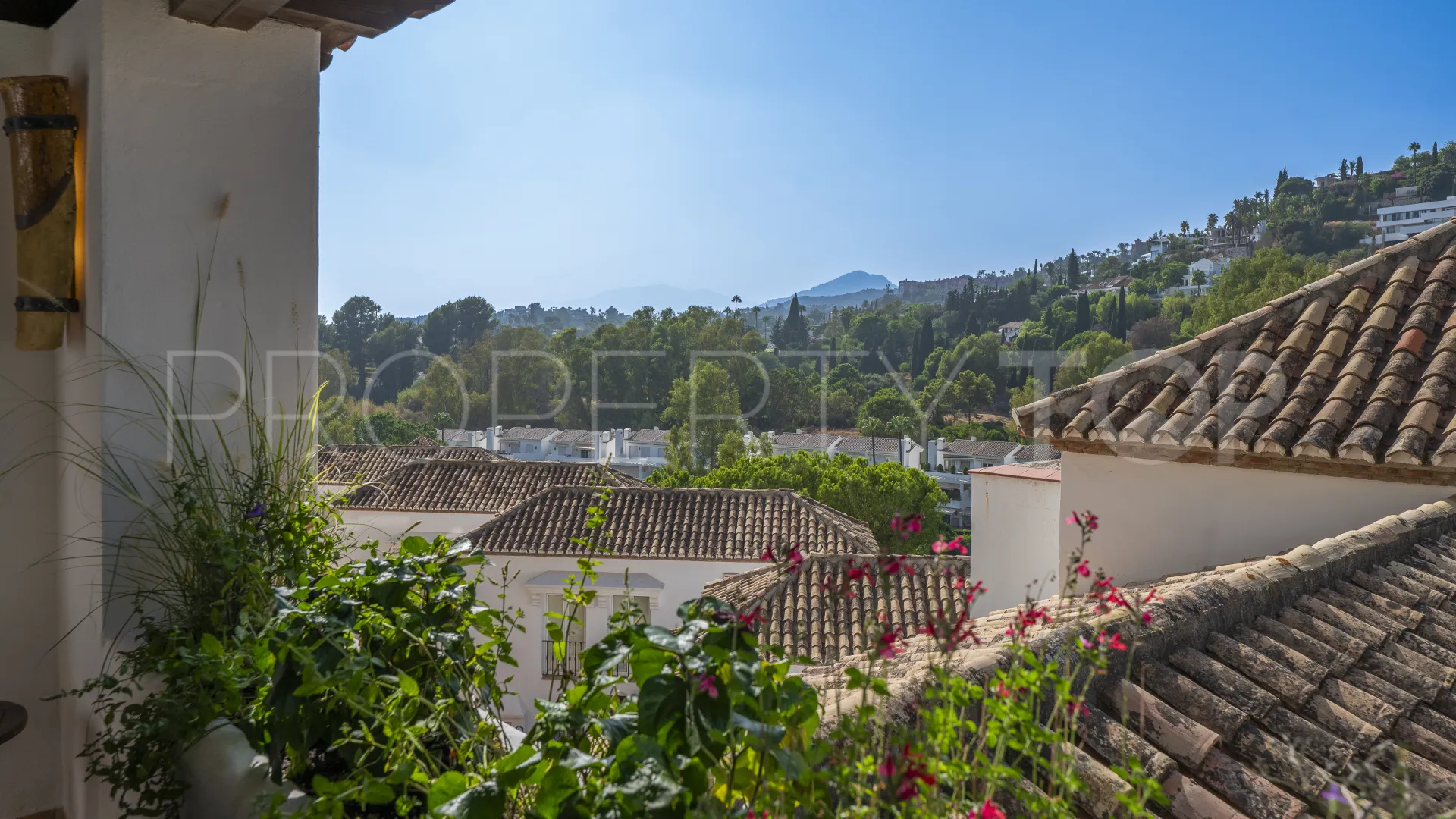 2 bedrooms La Quinta Golf town house for sale