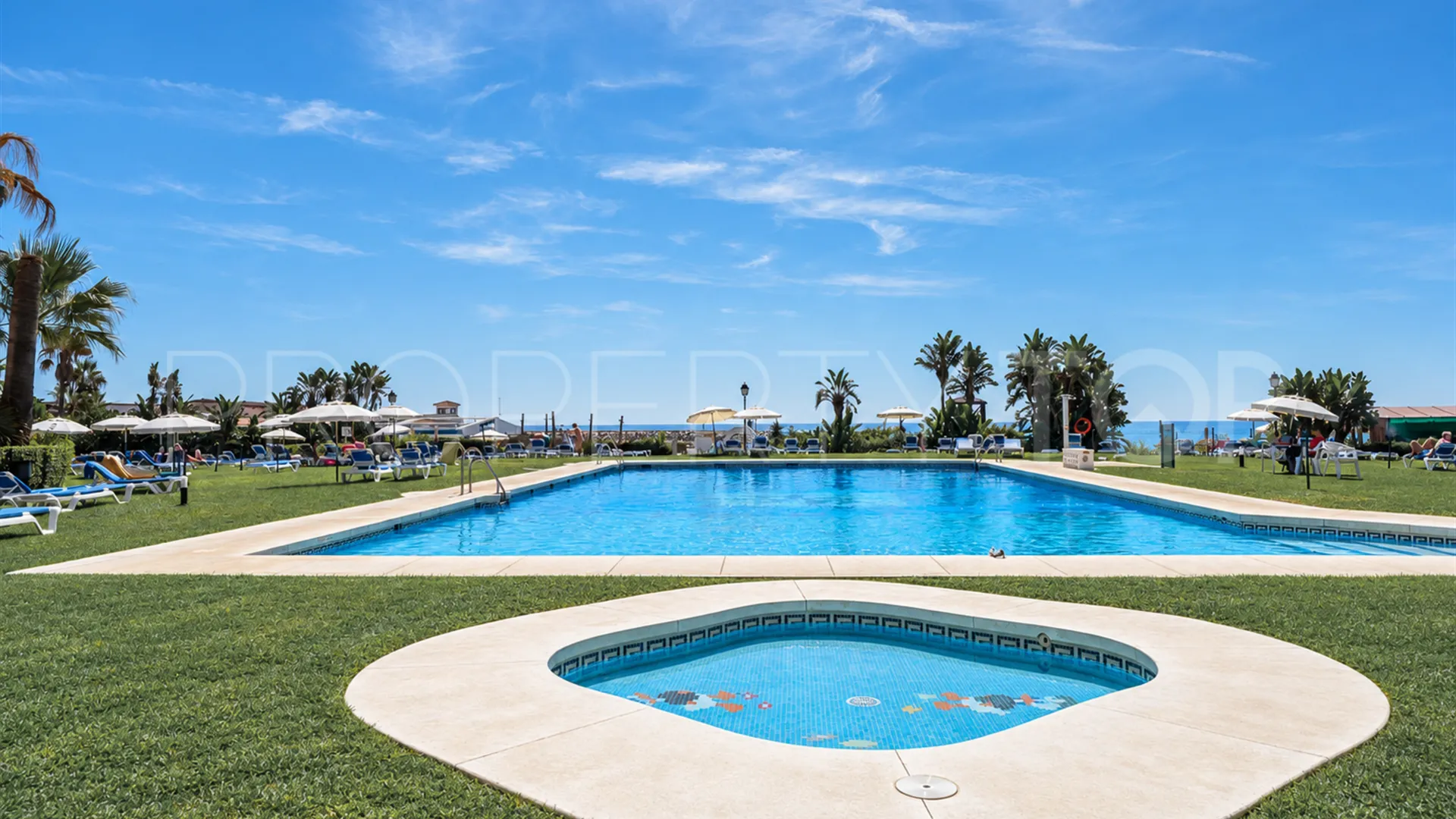 For sale Cabopino duplex with 4 bedrooms