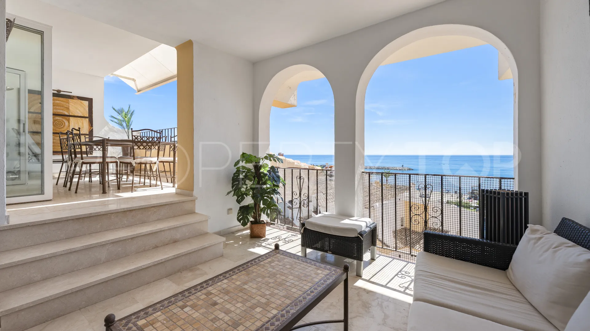 For sale Cabopino duplex with 4 bedrooms