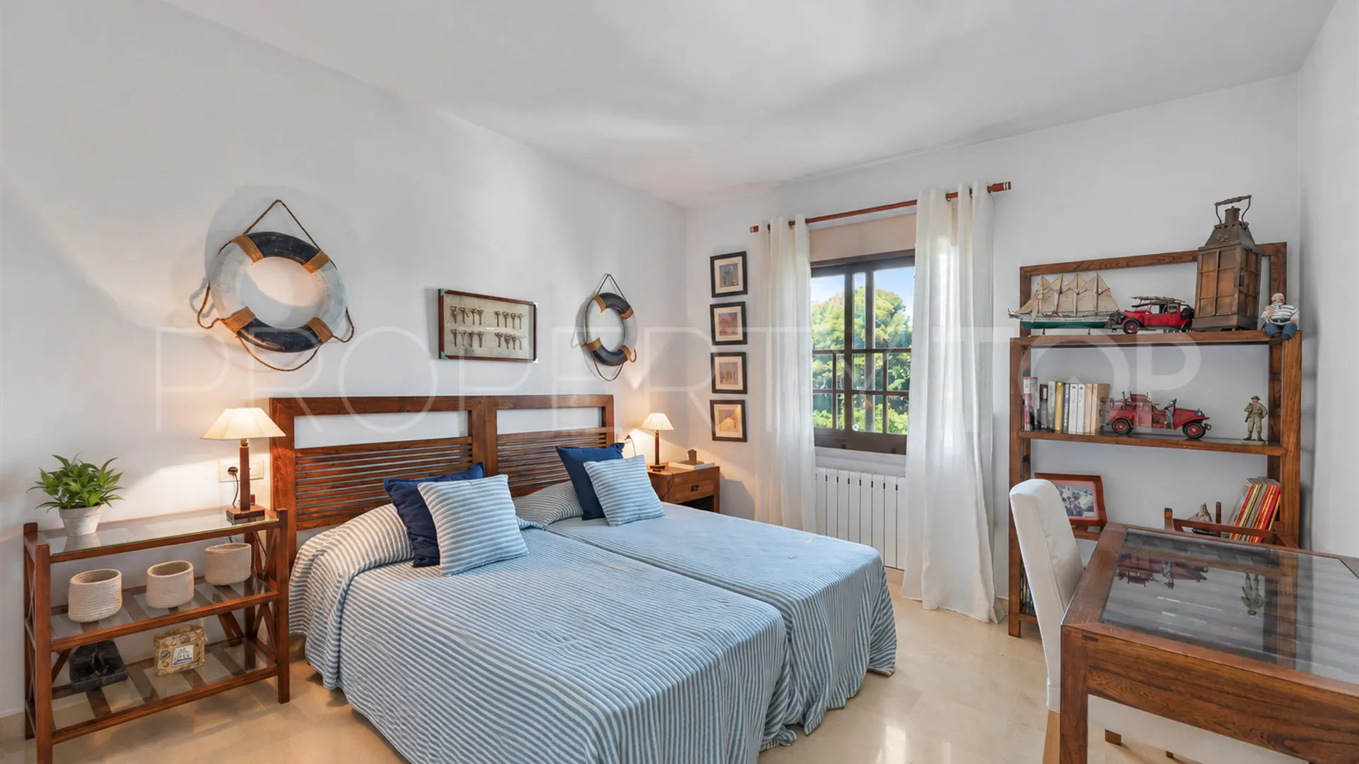 For sale Cabopino duplex with 4 bedrooms