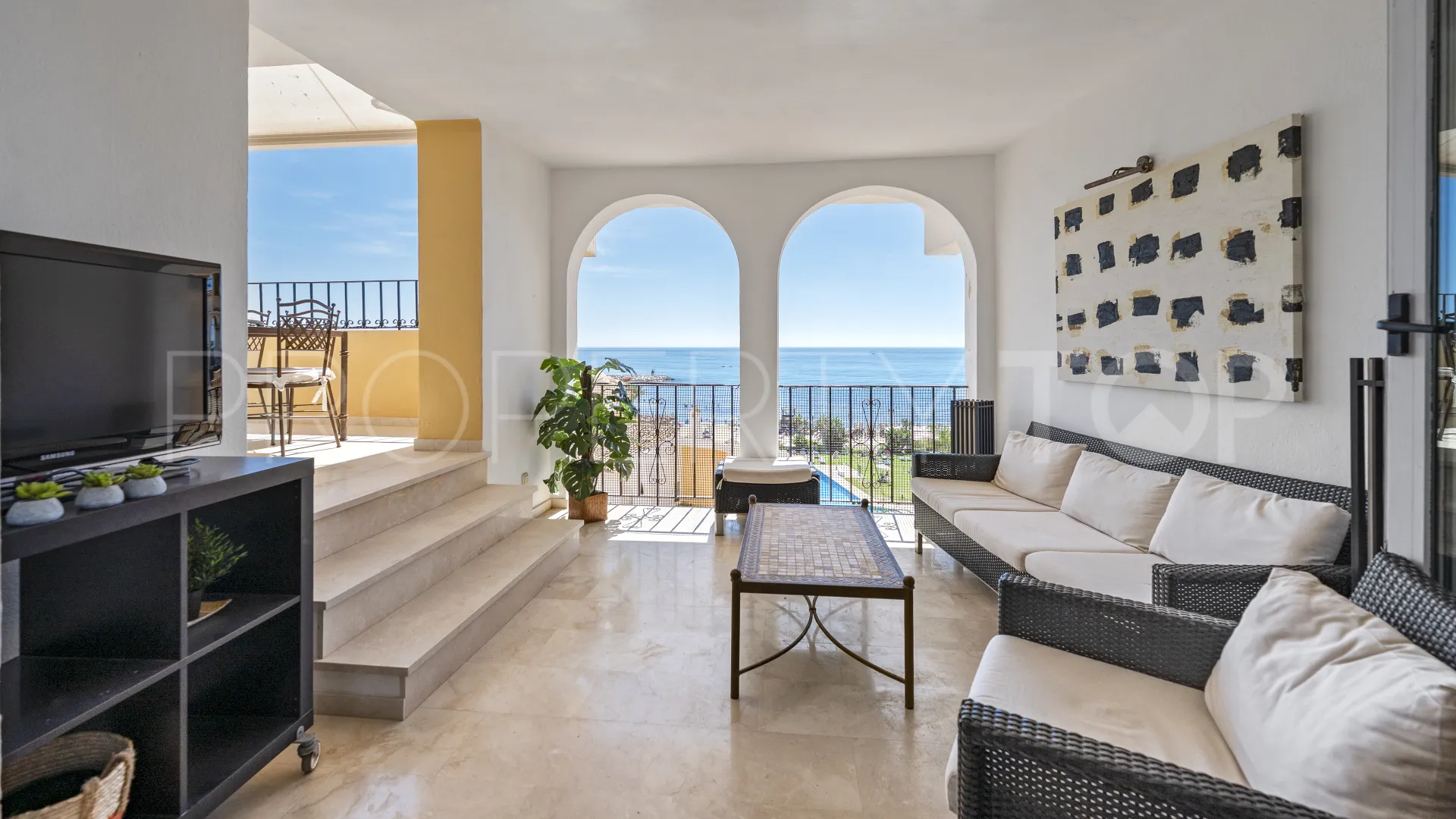 For sale Cabopino duplex with 4 bedrooms