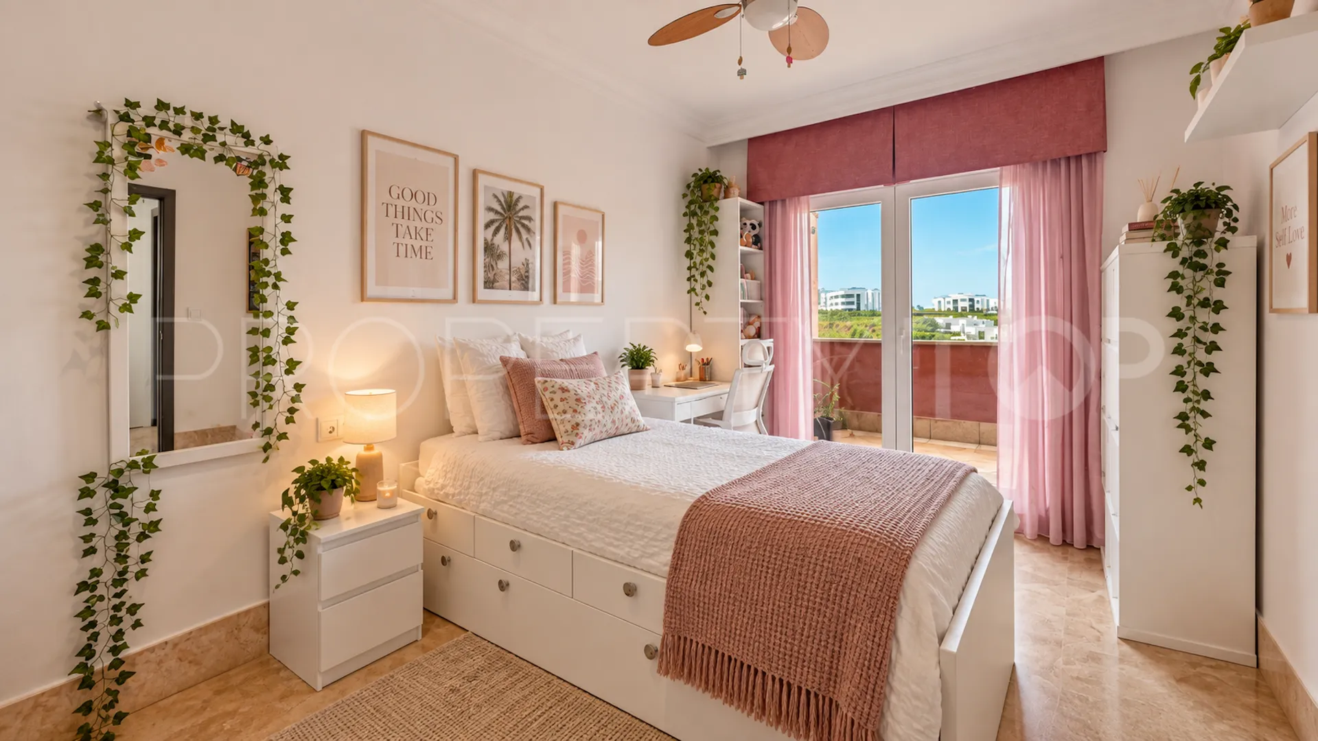 For sale semi detached house in Los Monteros