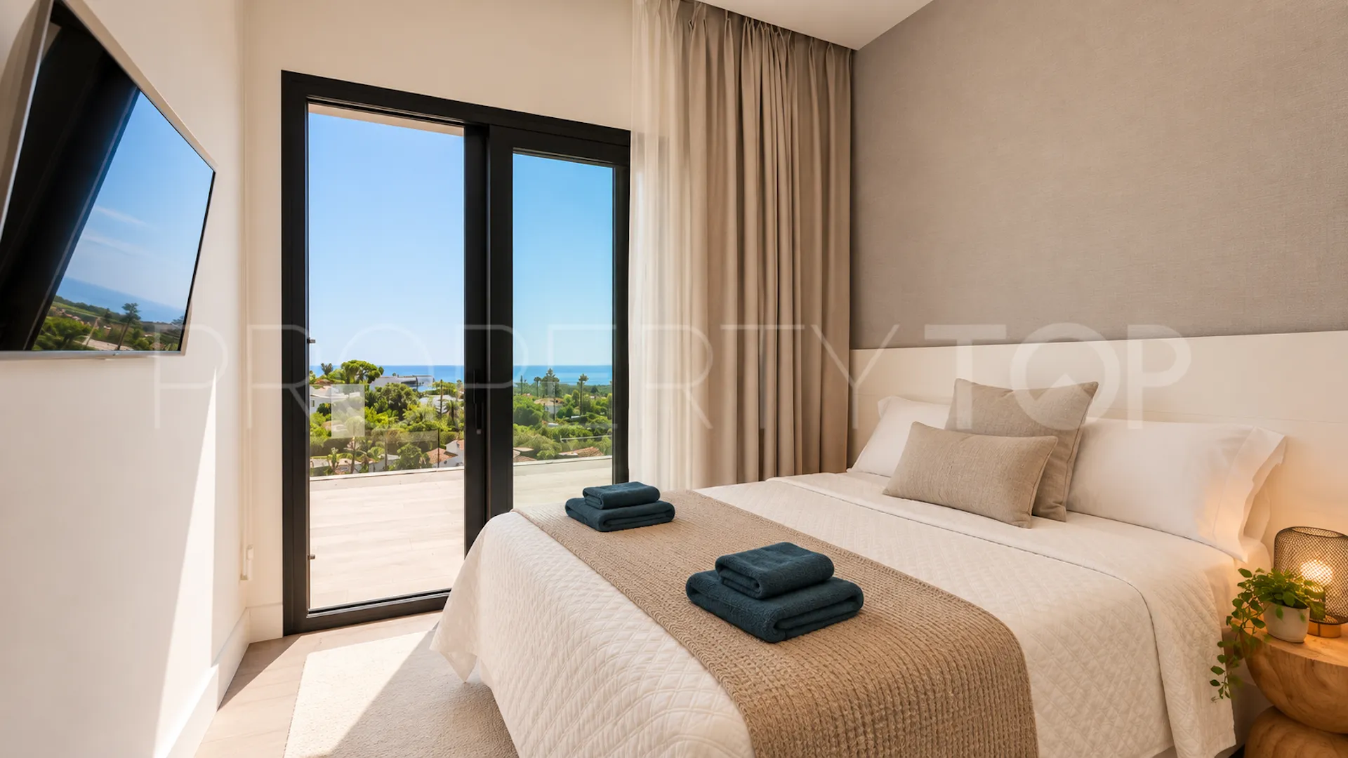Elviria villa for sale