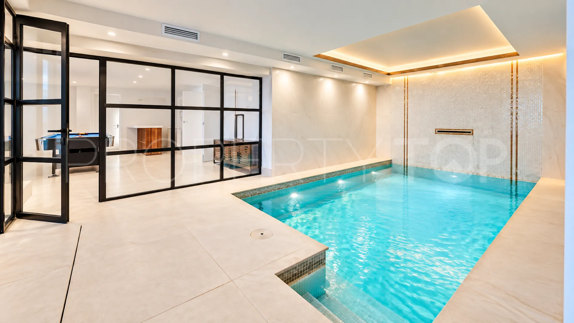 Elviria villa for sale