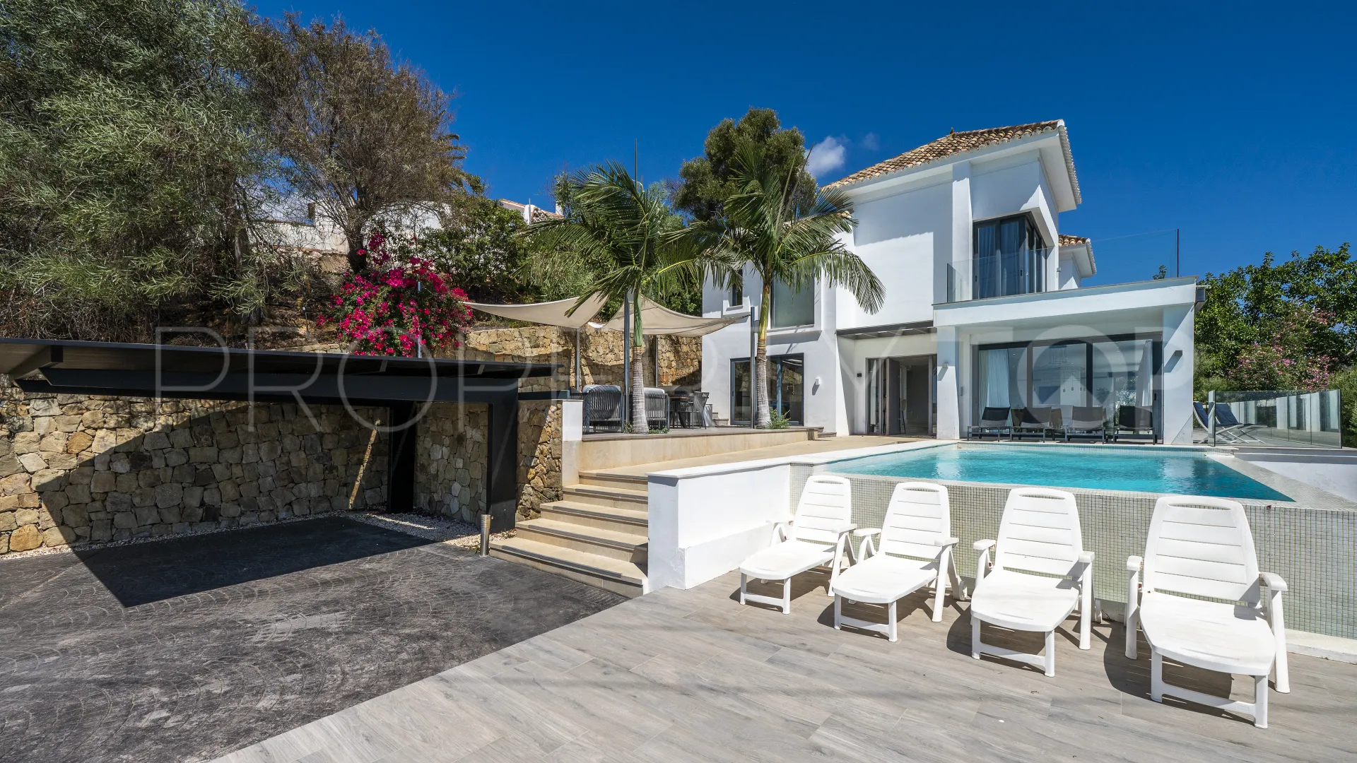 Elviria villa for sale