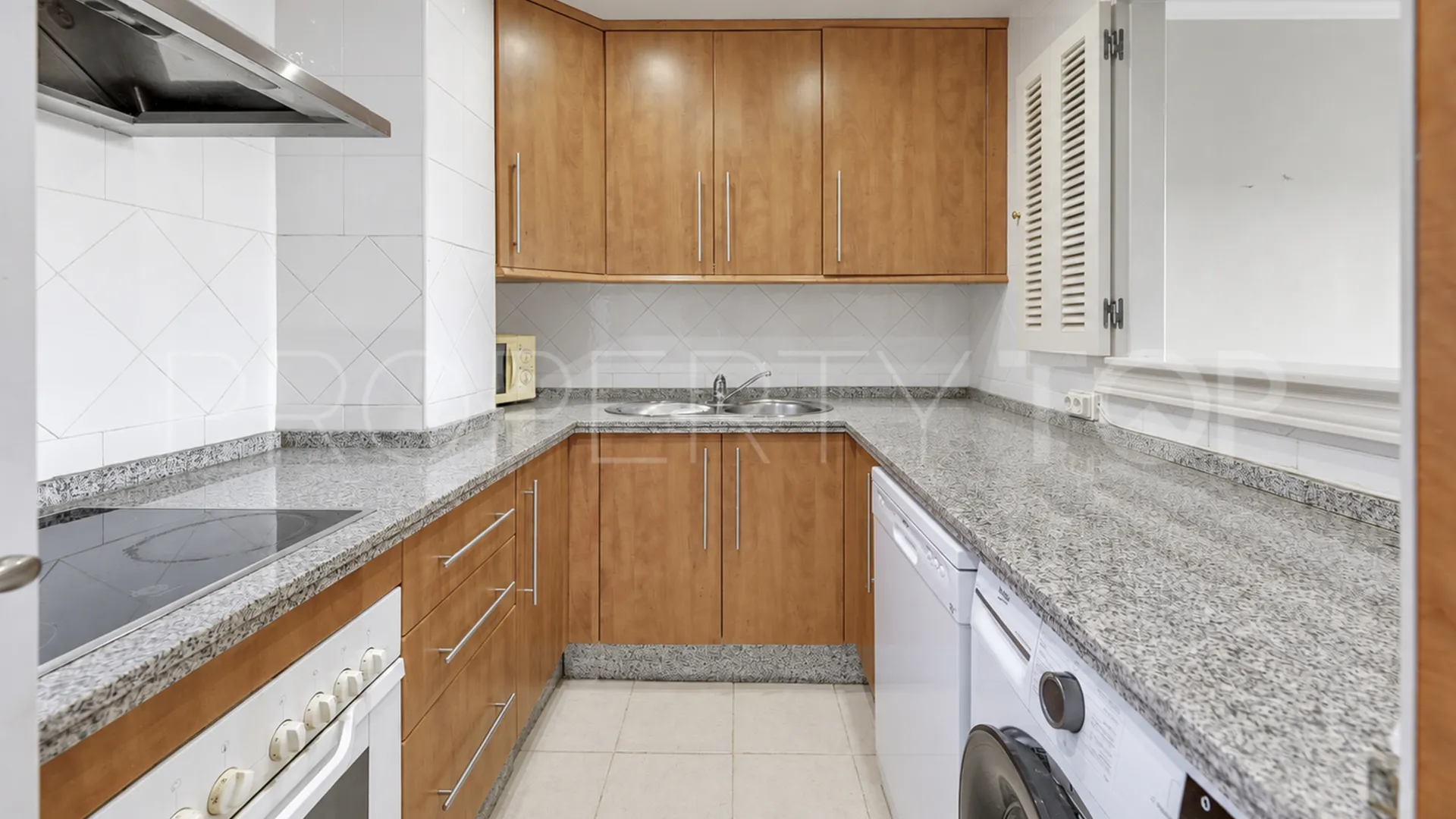 Apartment with 1 bedroom for sale in Elviria