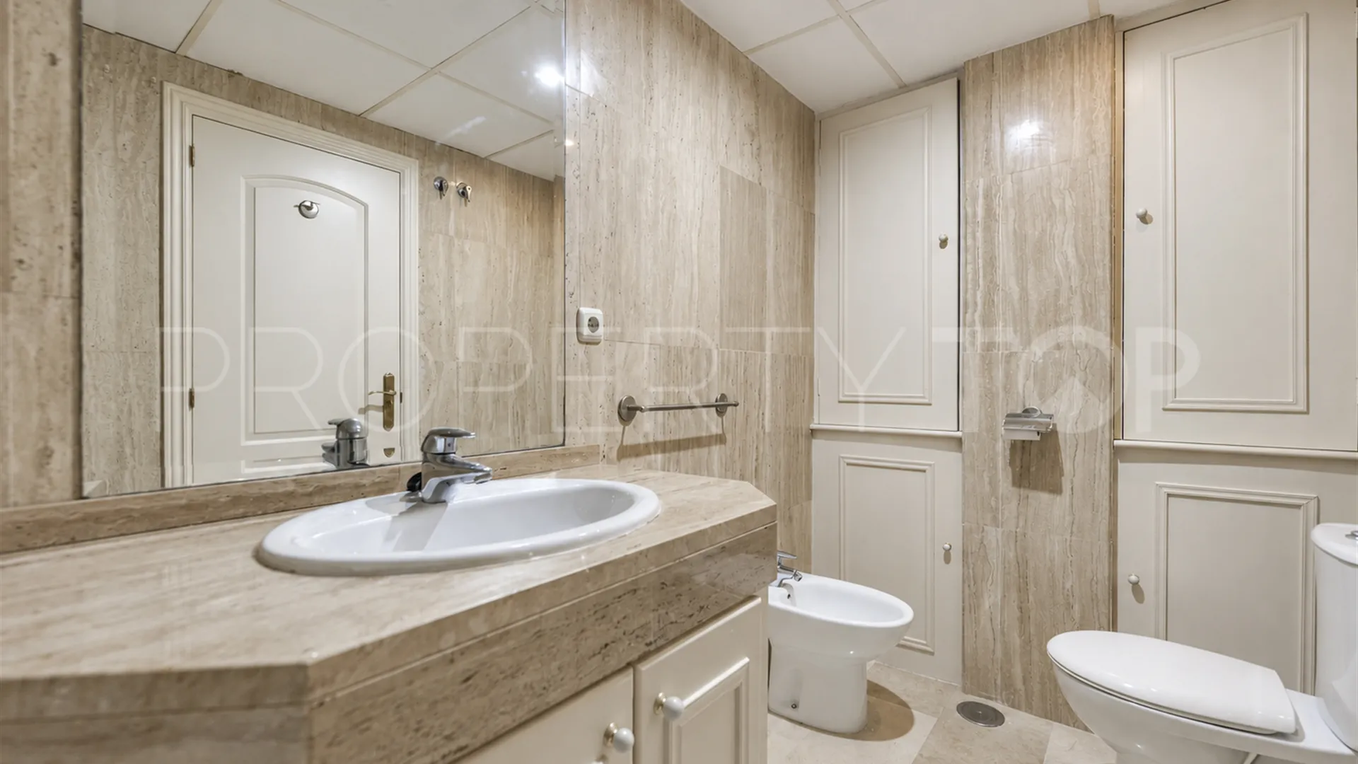 Apartment with 1 bedroom for sale in Elviria