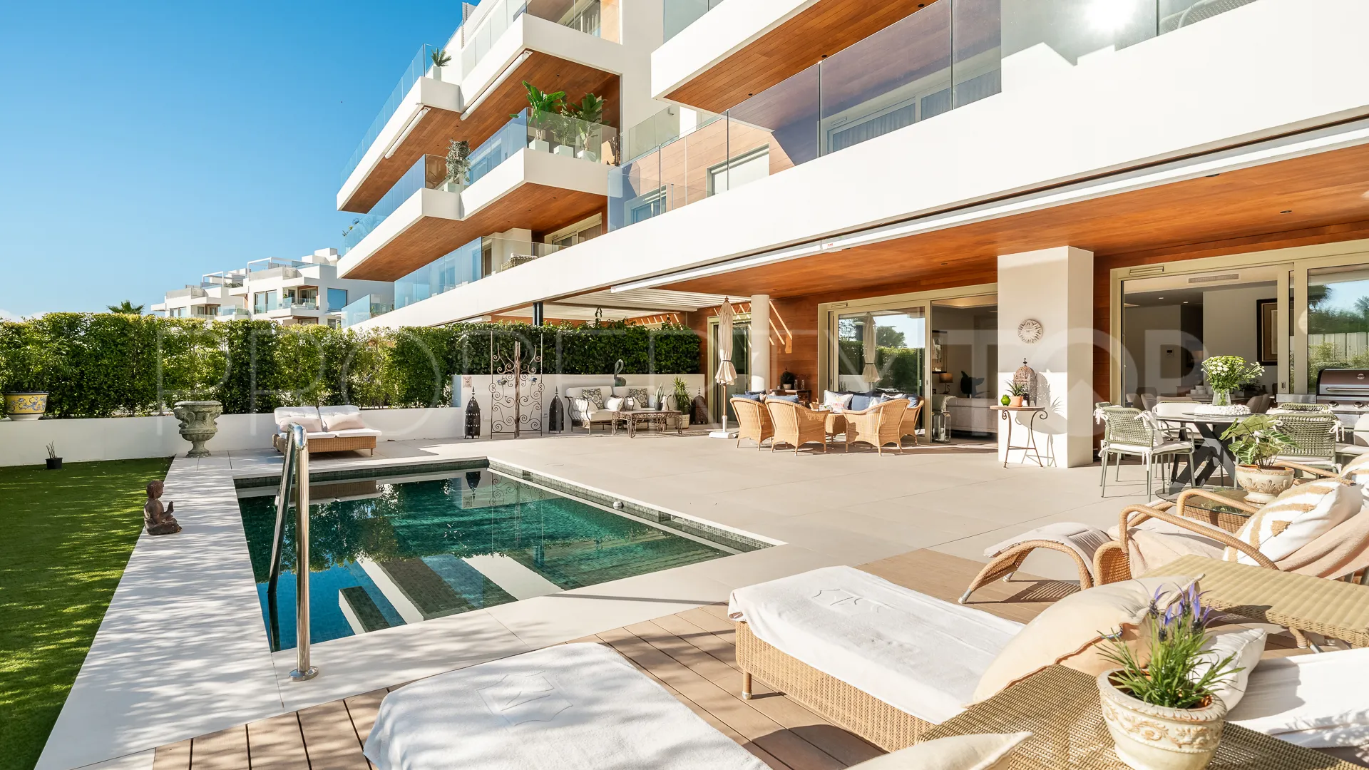 Golden Mile, apartamento planta baja en venta