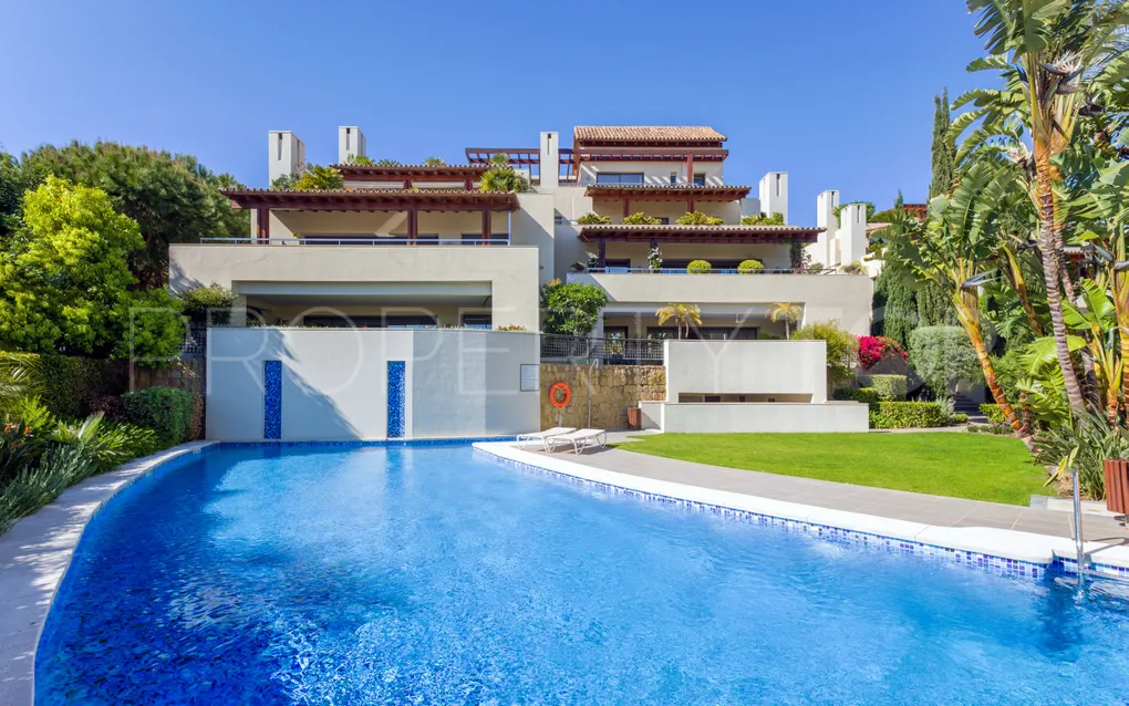 Se vende apartamento en Golden Mile con 3 dormitorios