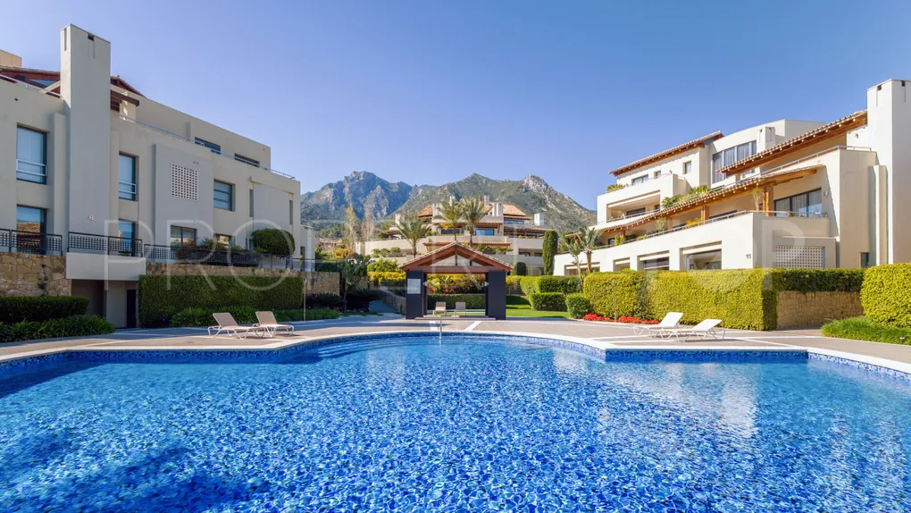Se vende apartamento en Golden Mile con 3 dormitorios