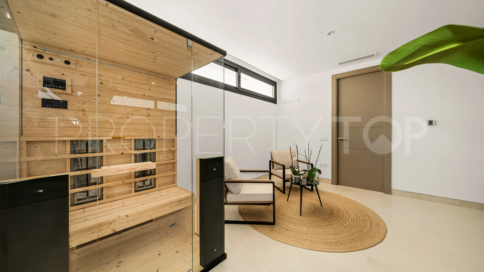 Villa for sale in La Alqueria with 5 bedrooms
