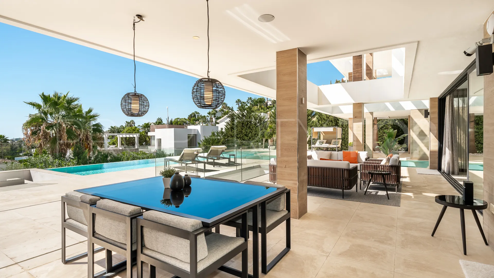 Villa for sale in La Alqueria with 5 bedrooms
