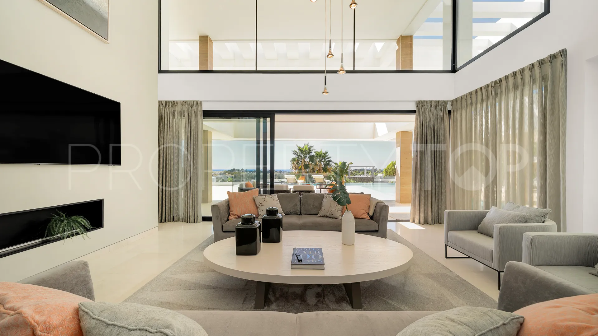 Villa for sale in La Alqueria with 5 bedrooms