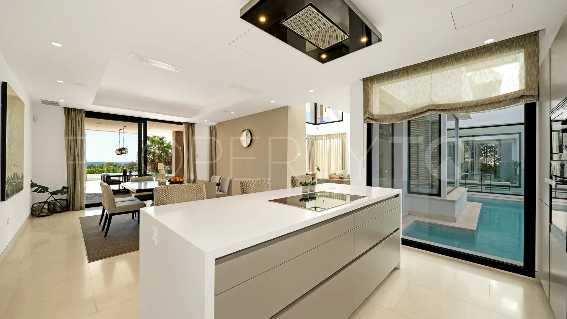 Villa for sale in La Alqueria with 5 bedrooms