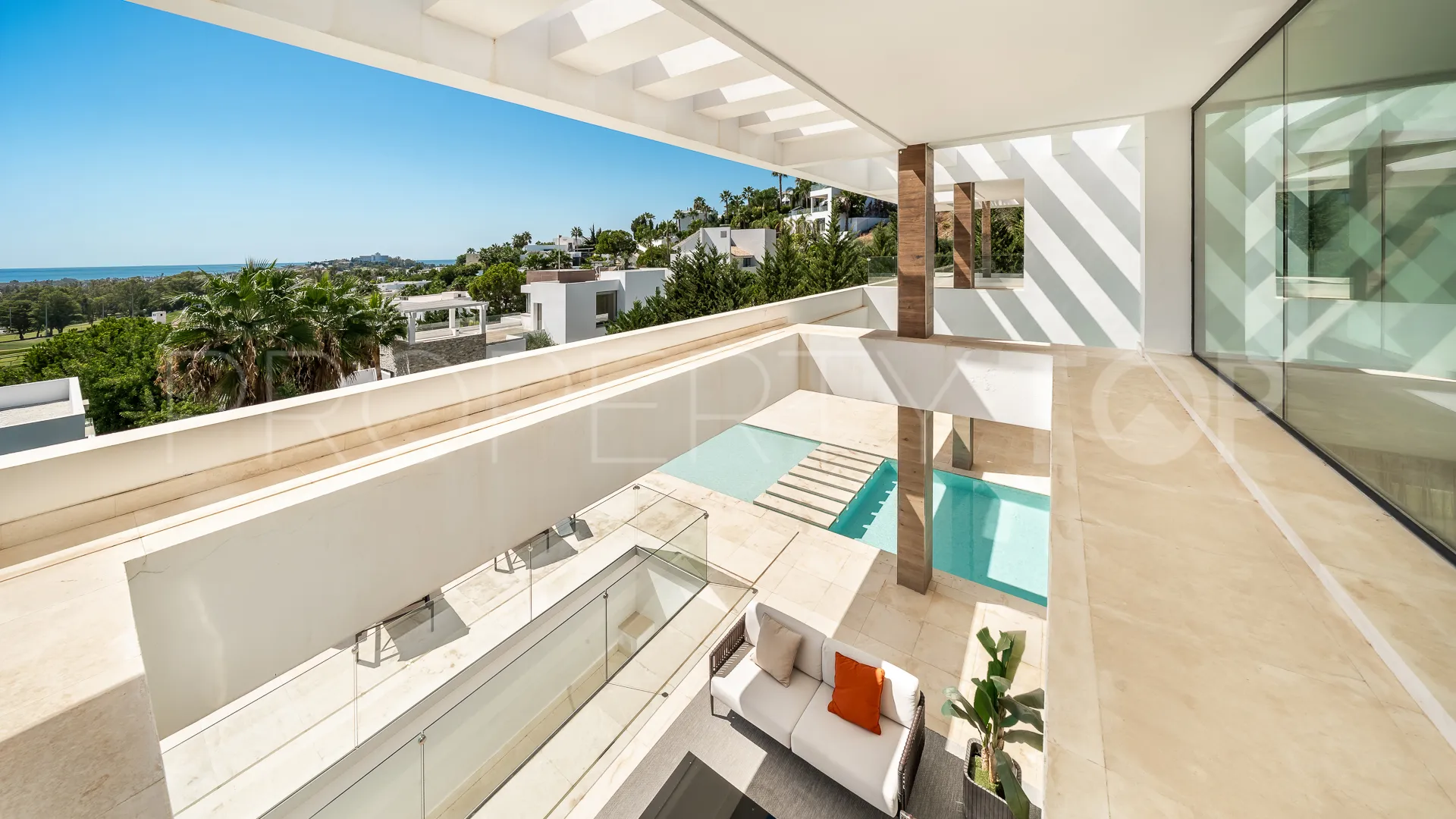 Villa for sale in La Alqueria with 5 bedrooms
