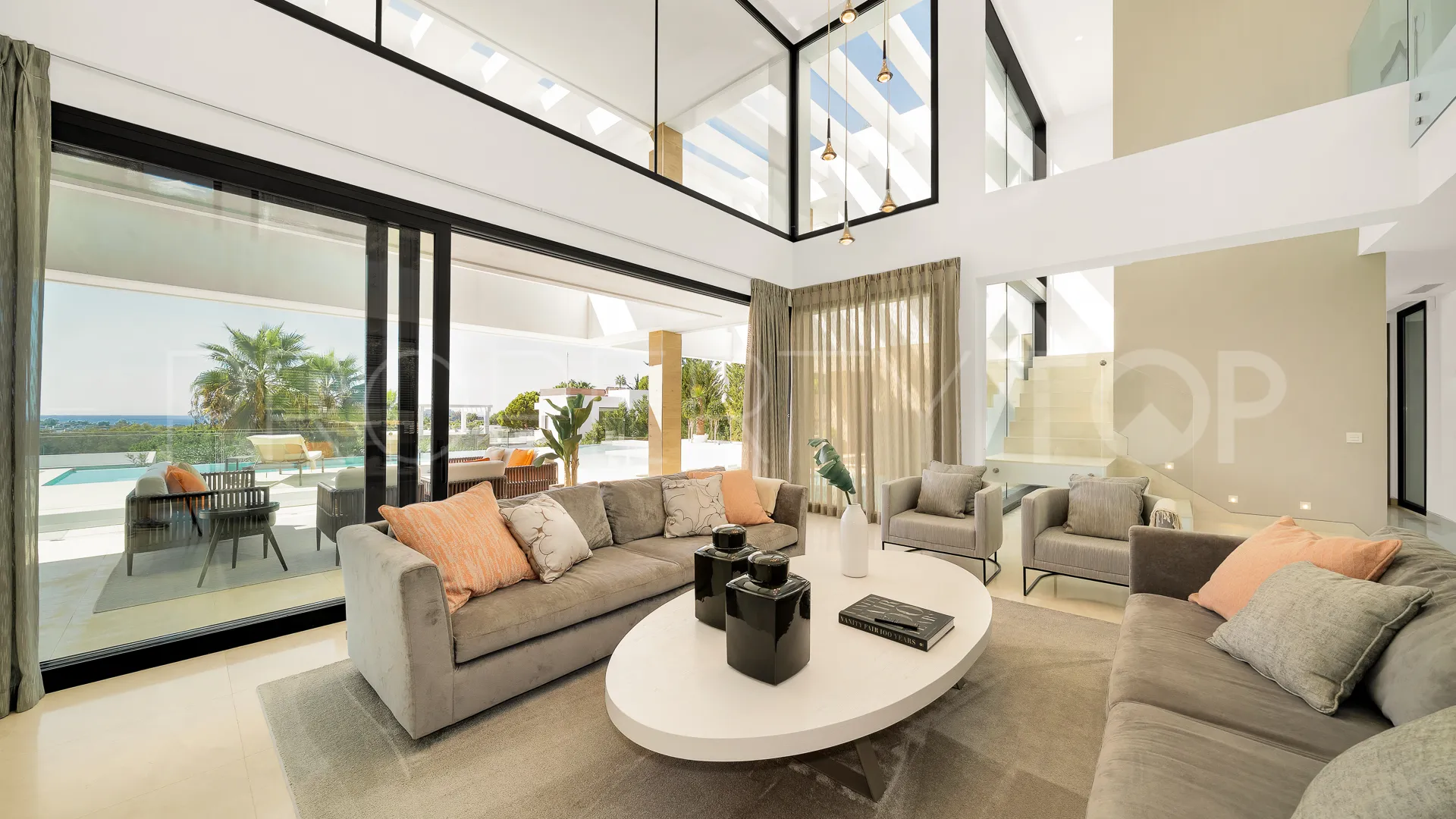 Villa for sale in La Alqueria with 5 bedrooms