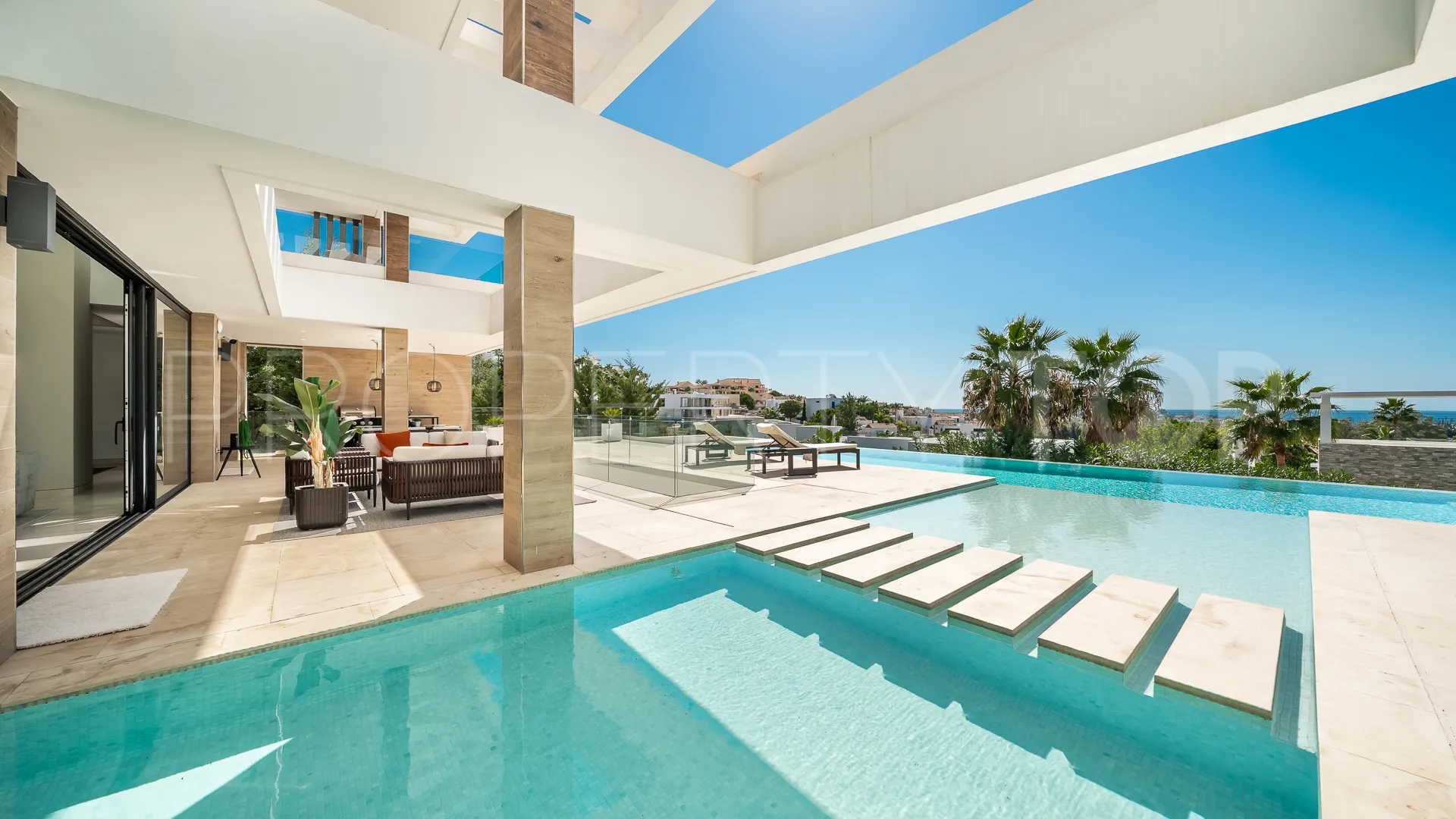 Villa for sale in La Alqueria with 5 bedrooms