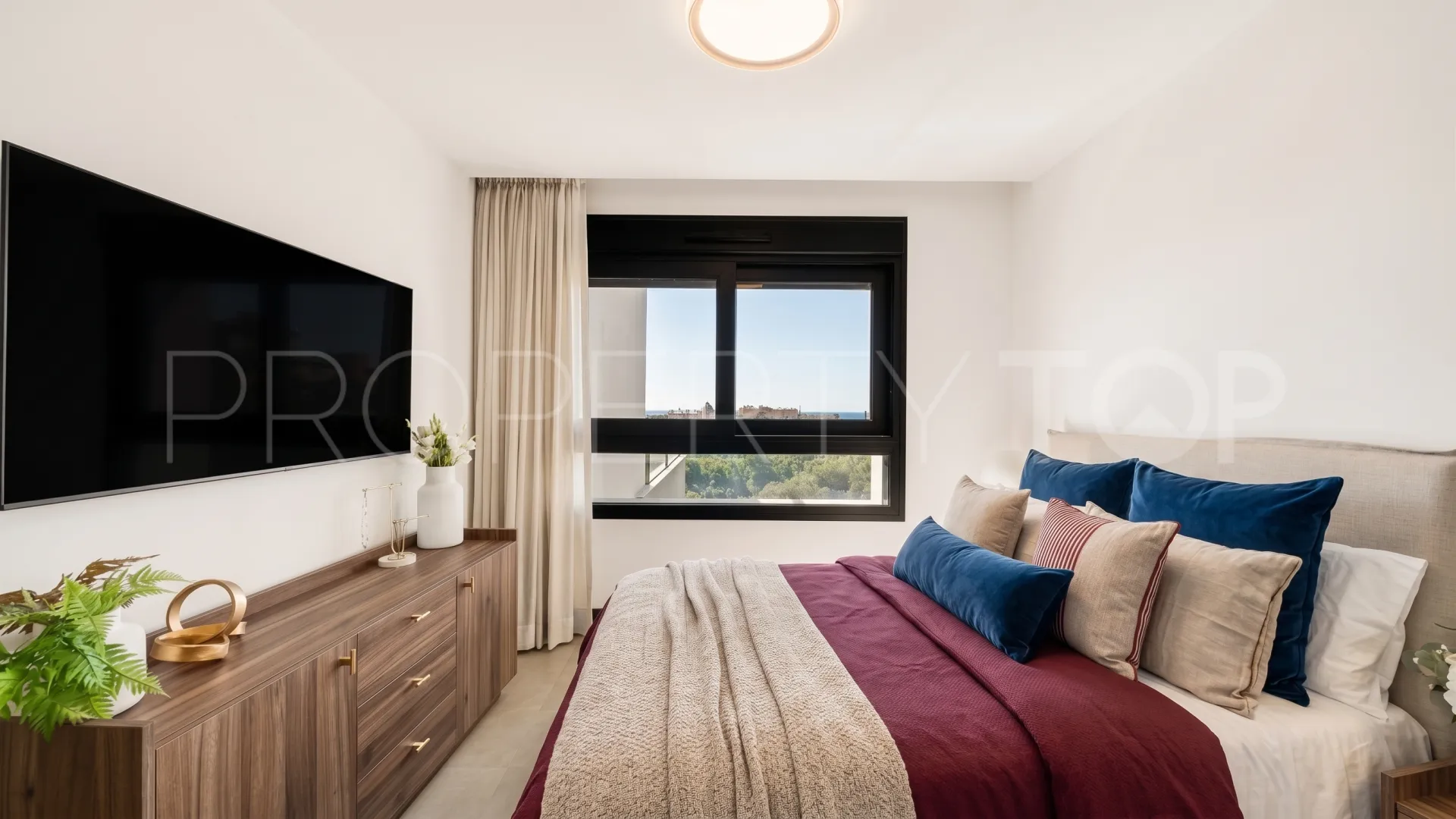 For sale Nueva Andalucia penthouse