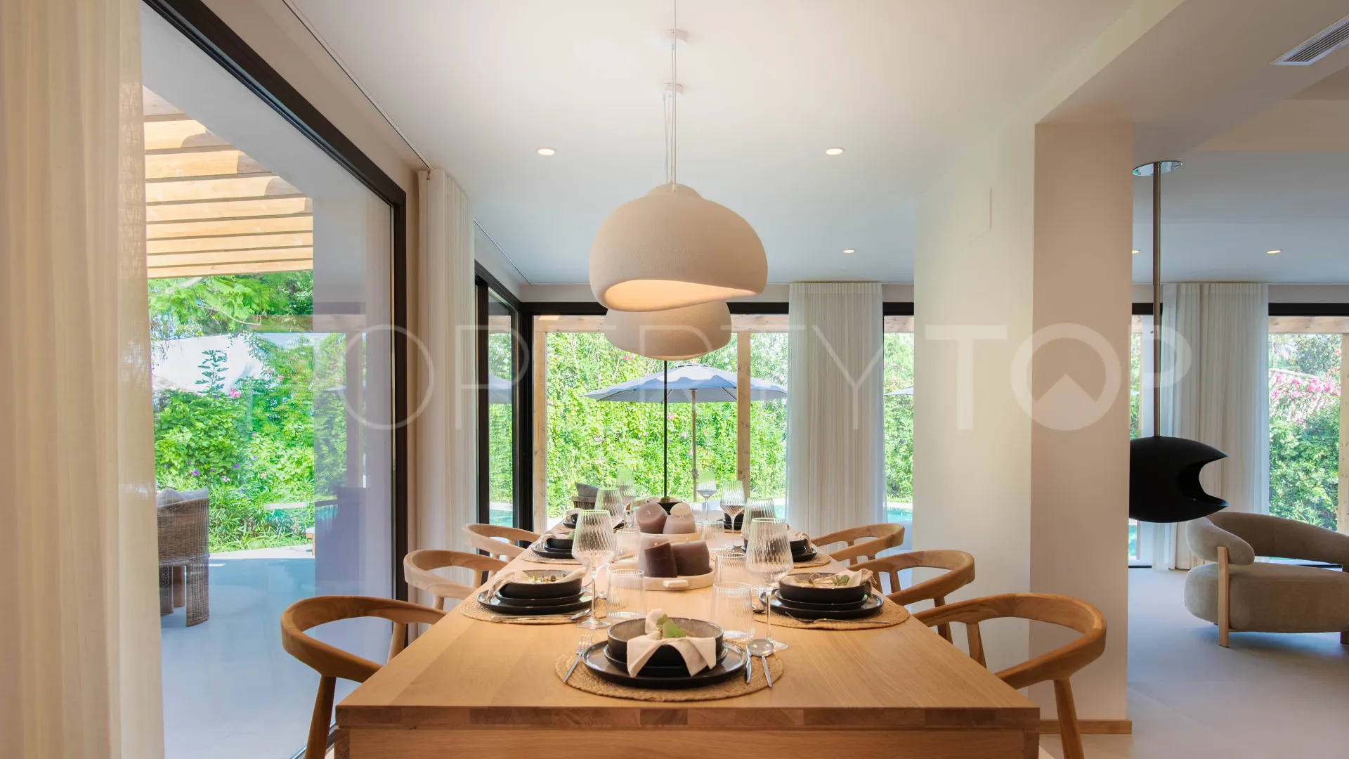 Villa en venta en Guadalmina Alta