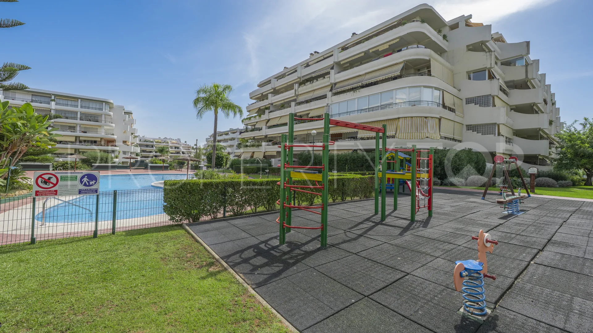 Apartment for sale in Guadalmina Alta