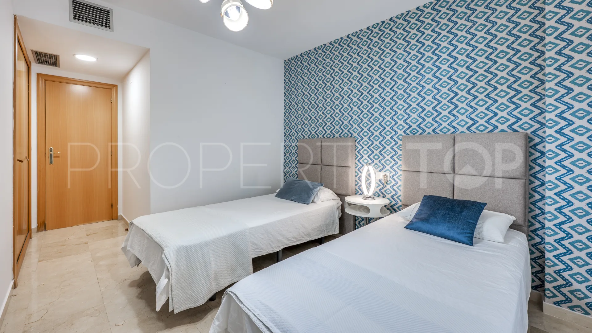 Apartment for sale in Guadalmina Alta