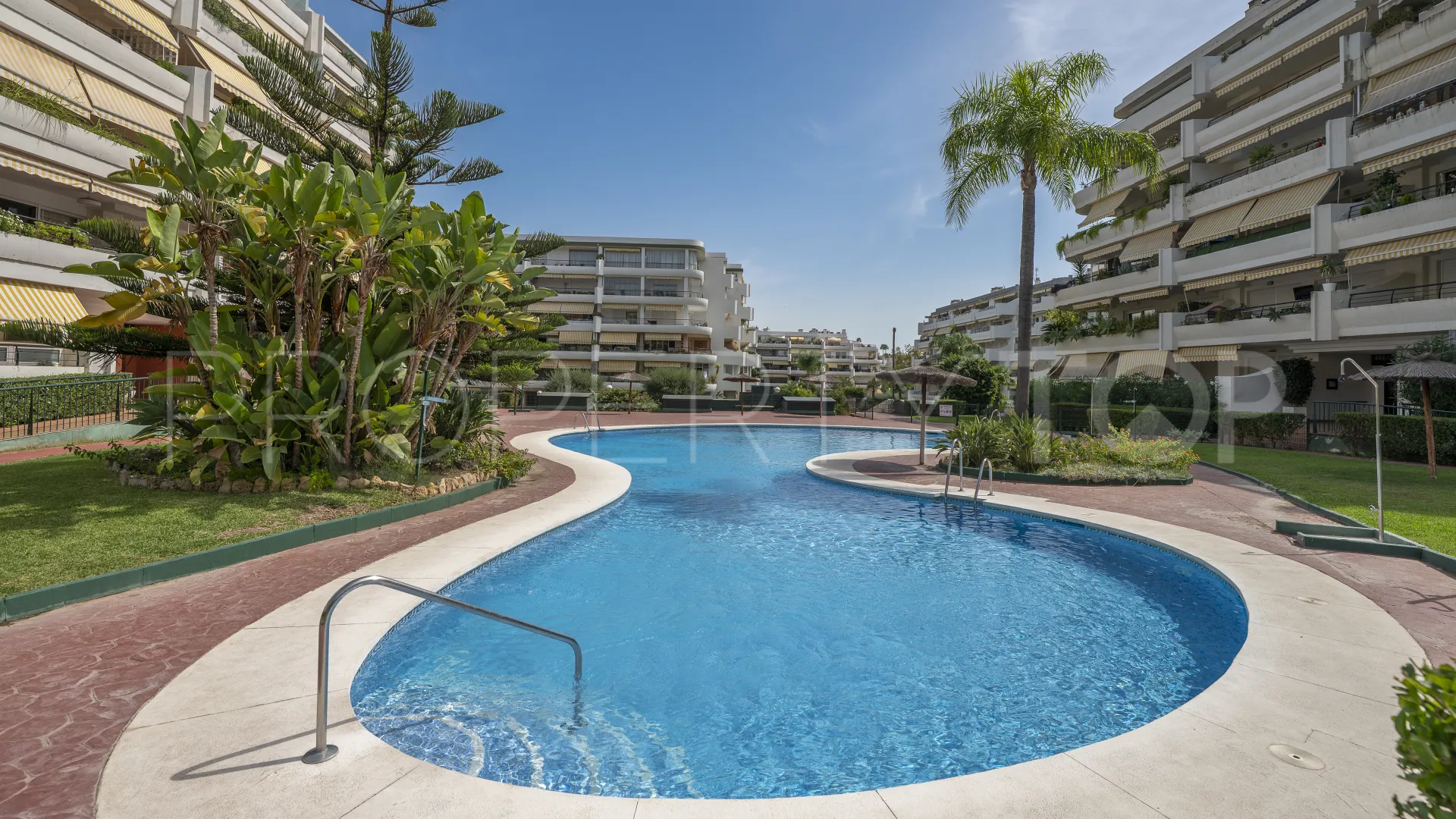 Apartment for sale in Guadalmina Alta
