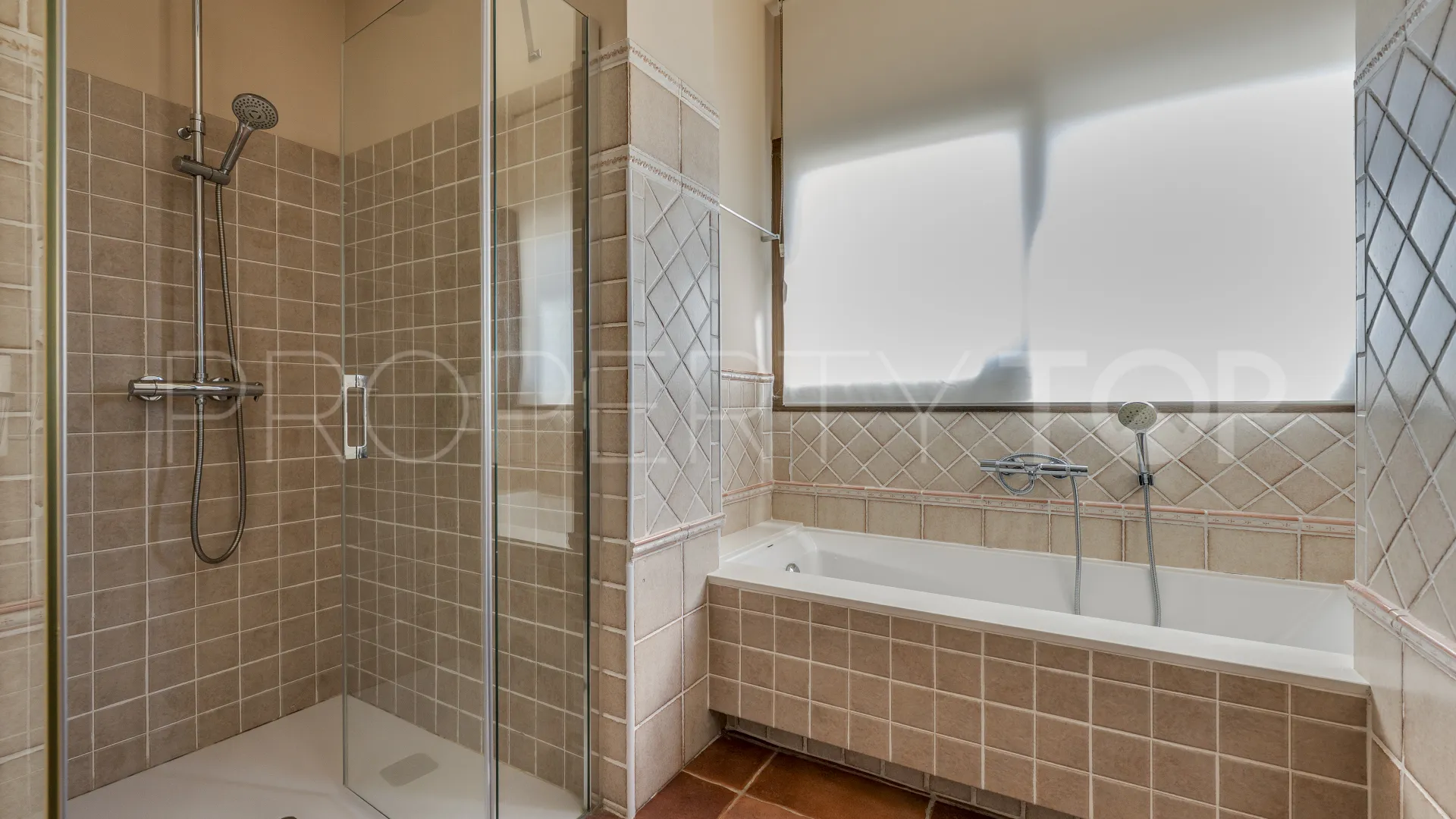 8 bedrooms San Pedro Playa villa for sale