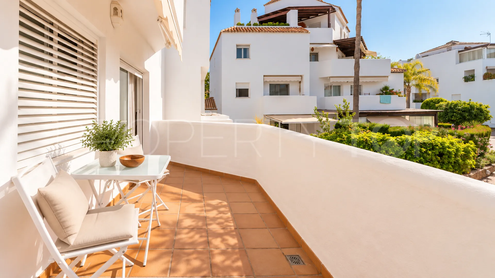 Apartamento en venta en Bahia de Marbella de 2 dormitorios
