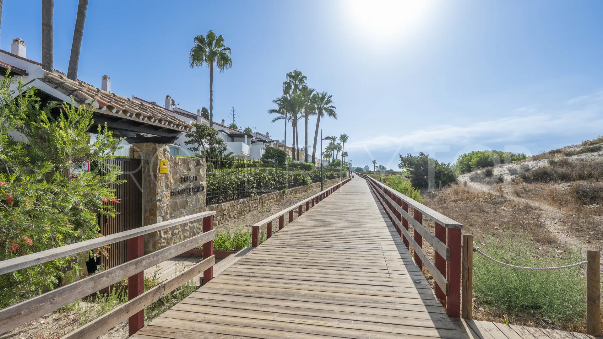 Apartamento en venta en Bahia de Marbella de 2 dormitorios
