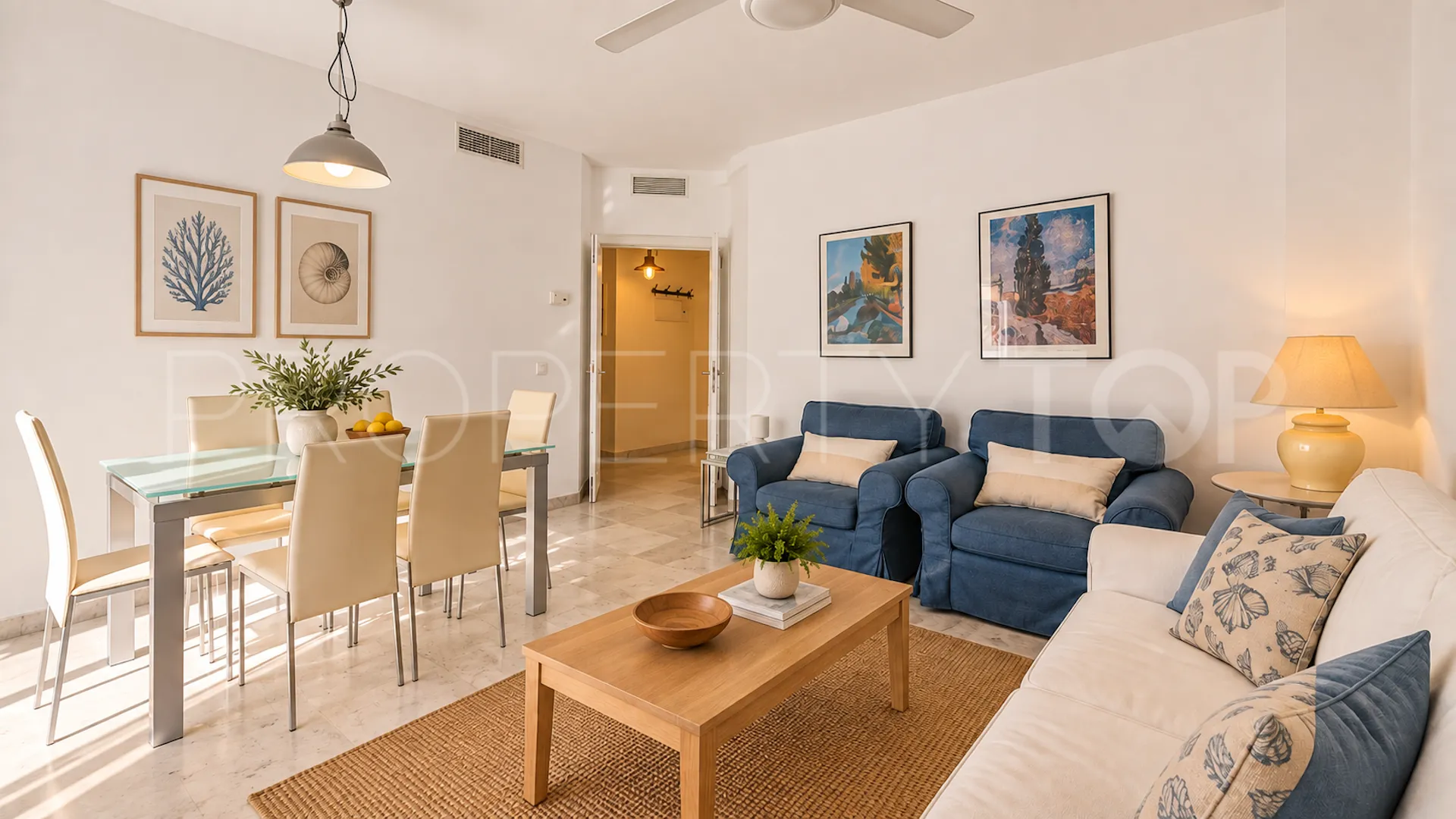 Apartamento en venta en Bahia de Marbella de 2 dormitorios