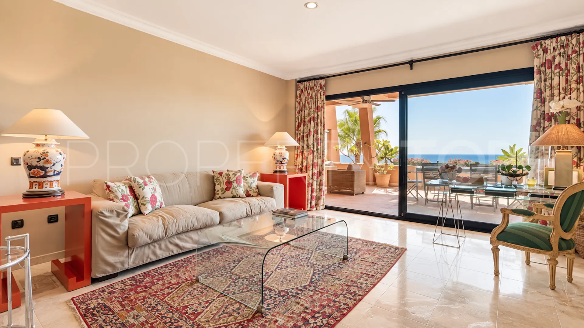 For sale El Rosario penthouse with 3 bedrooms