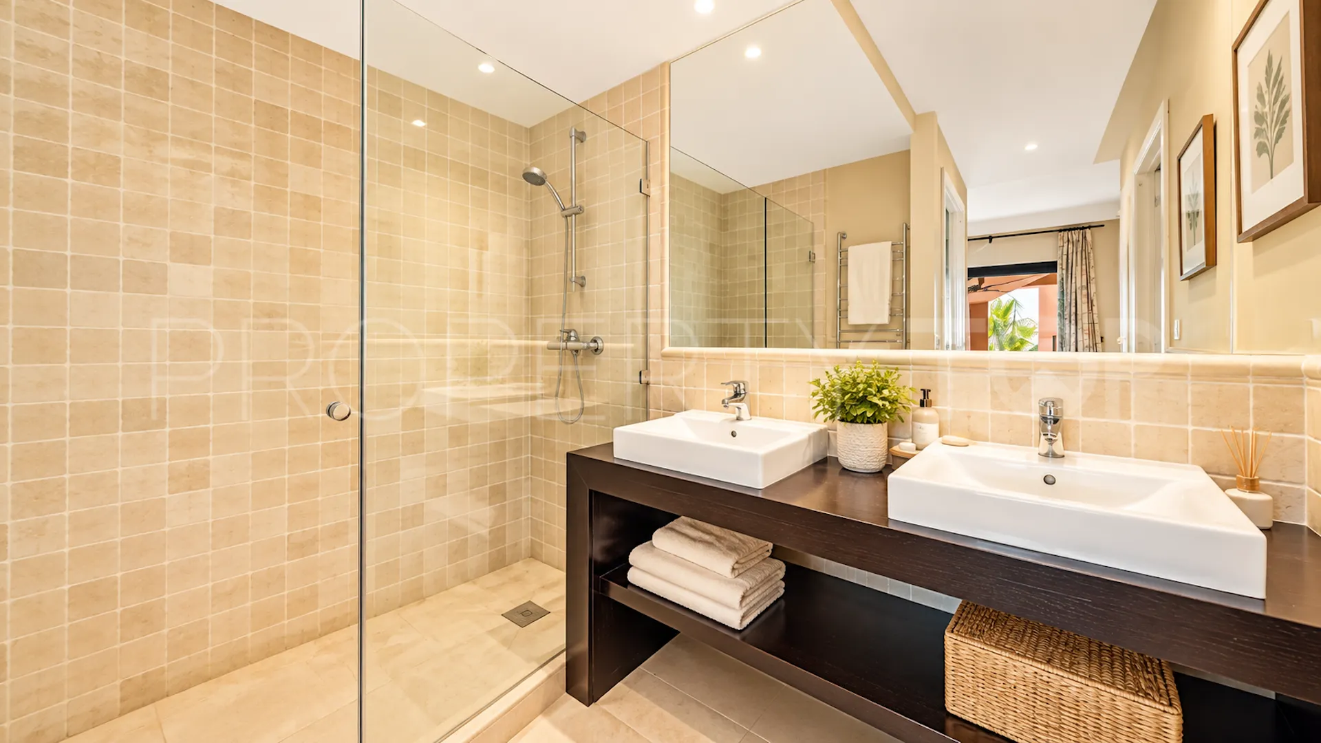 For sale El Rosario penthouse with 3 bedrooms