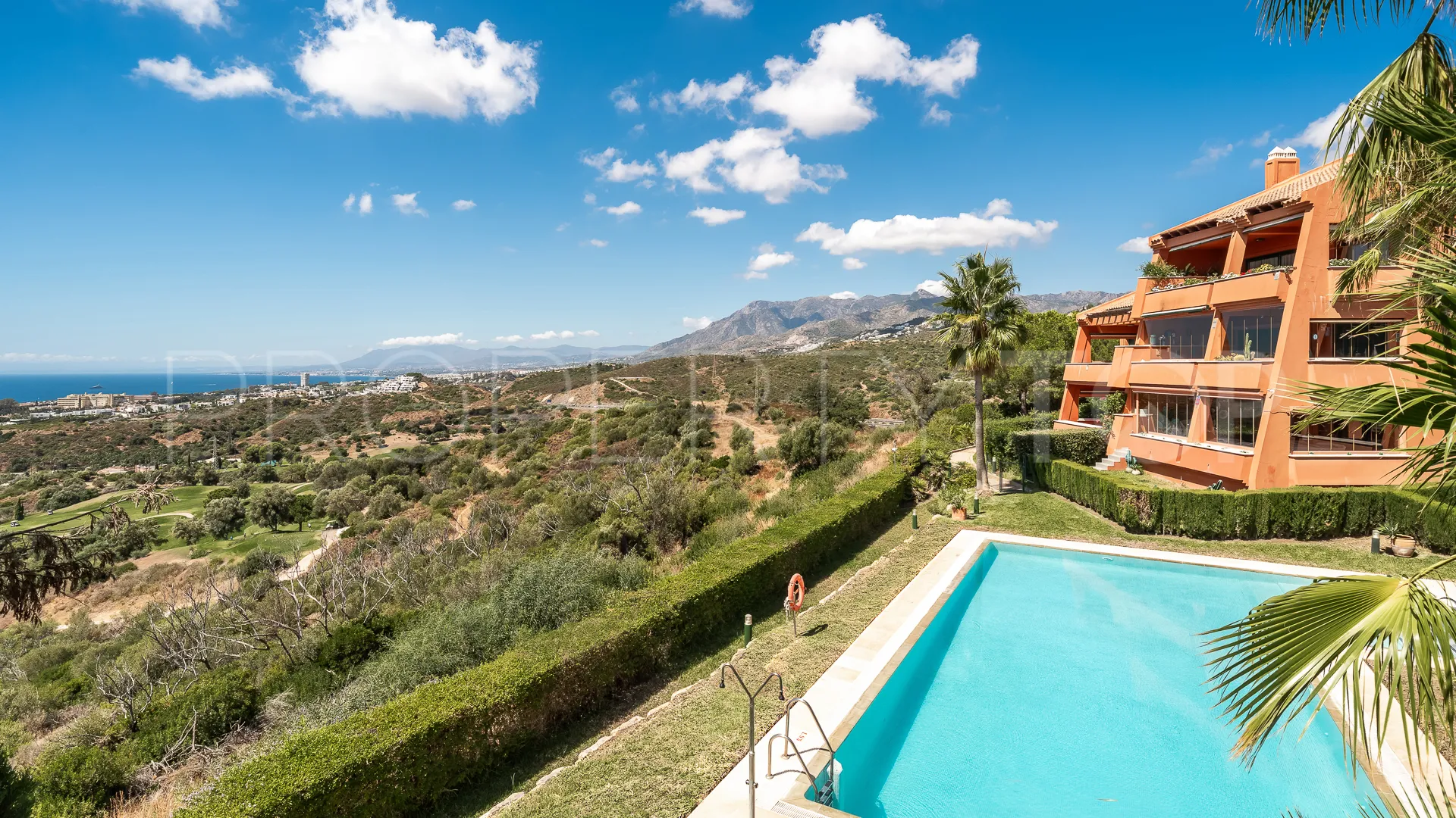 For sale El Rosario penthouse with 3 bedrooms