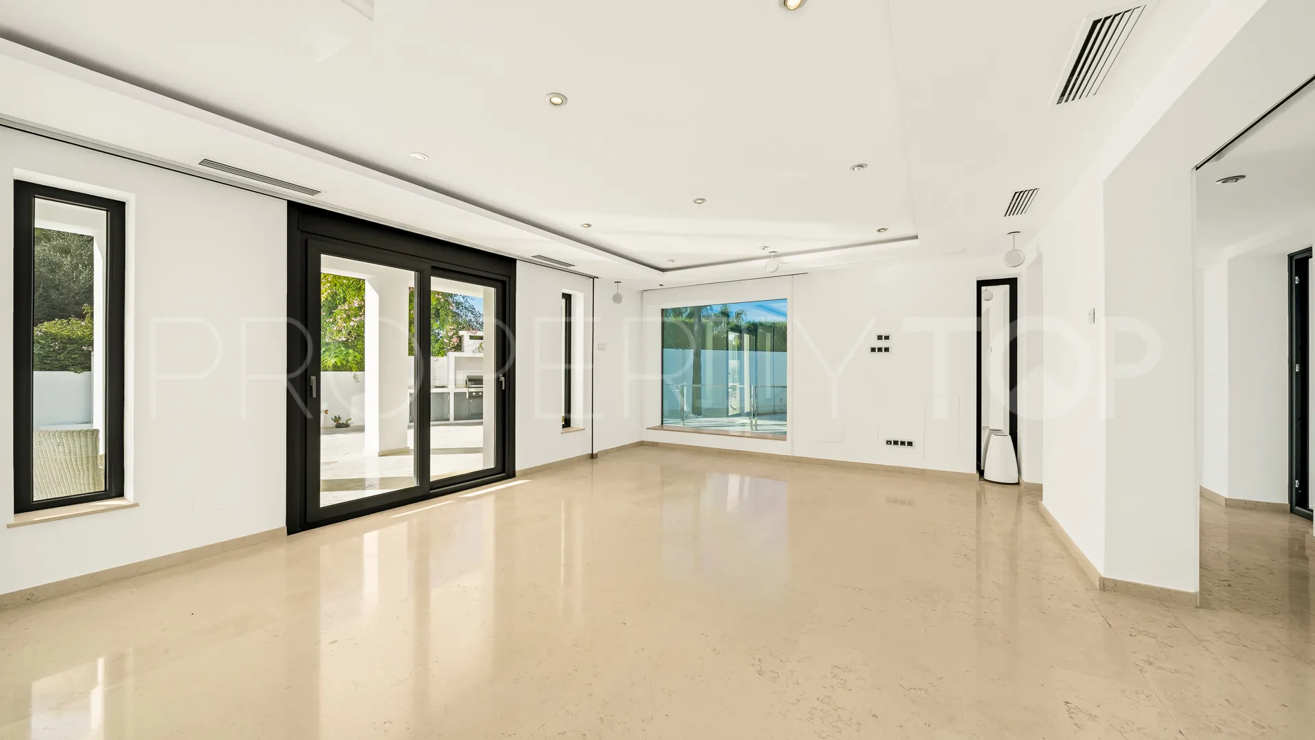 Comprar villa en Golden Mile
