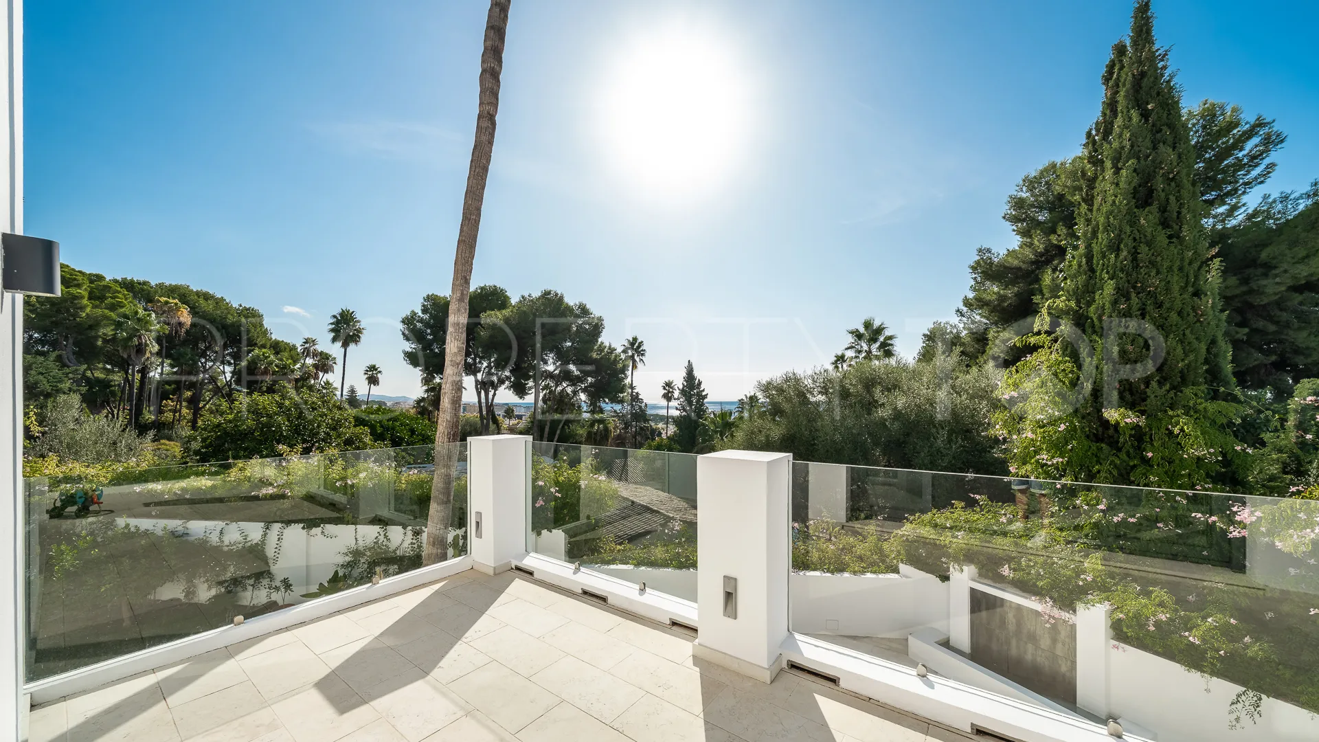 Comprar villa en Golden Mile