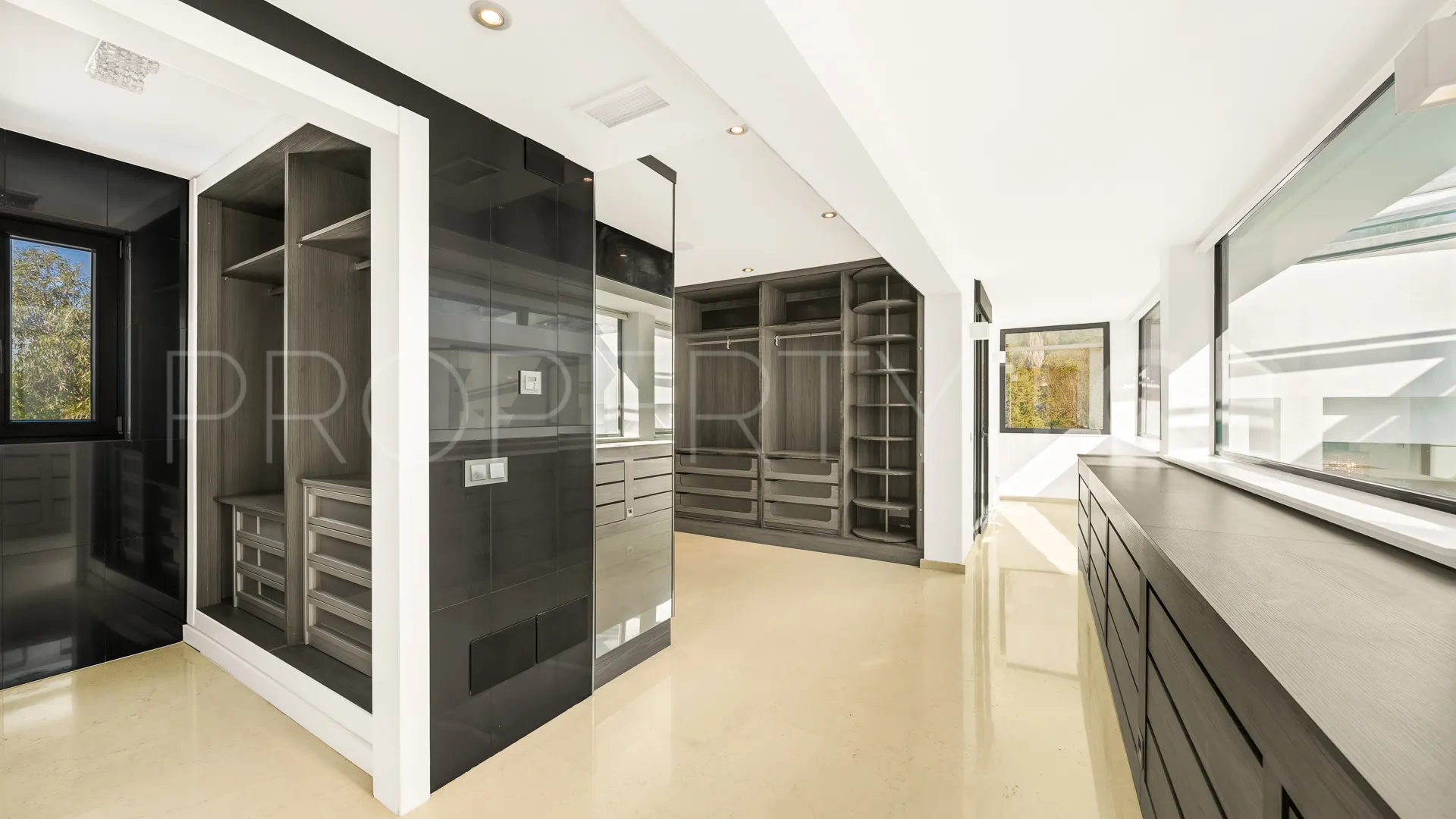 Comprar villa en Golden Mile