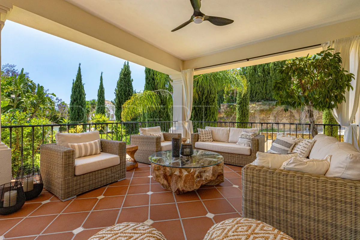 Villa a la venta de 6 dormitorios en Los Flamingos Golf
