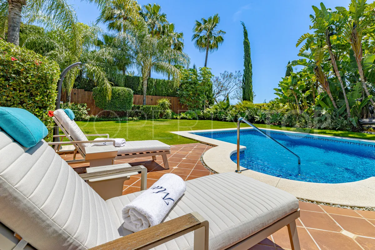 Villa a la venta de 6 dormitorios en Los Flamingos Golf
